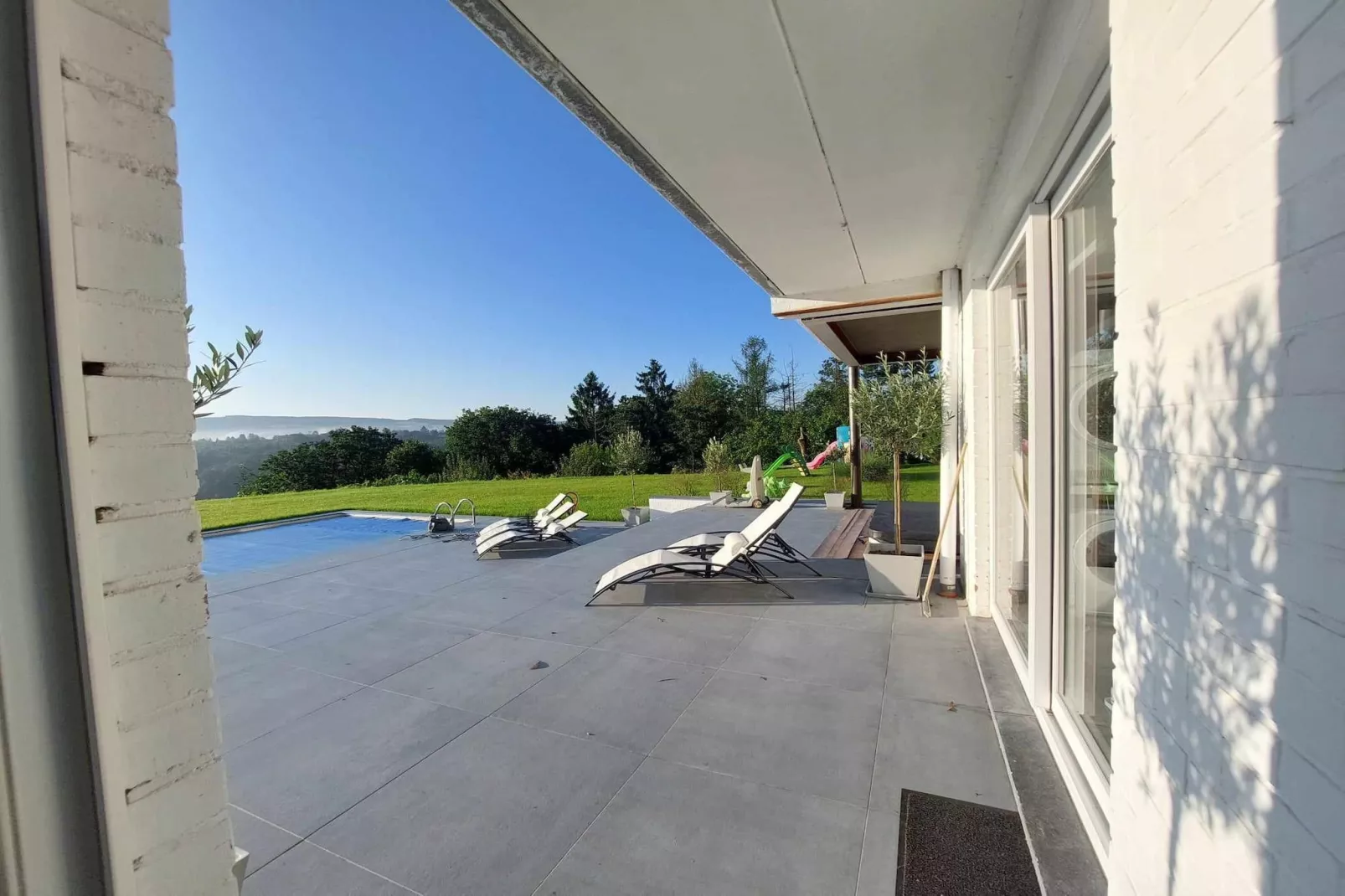 SPLENDID VIEW AYWAILLE-Terrace balcony