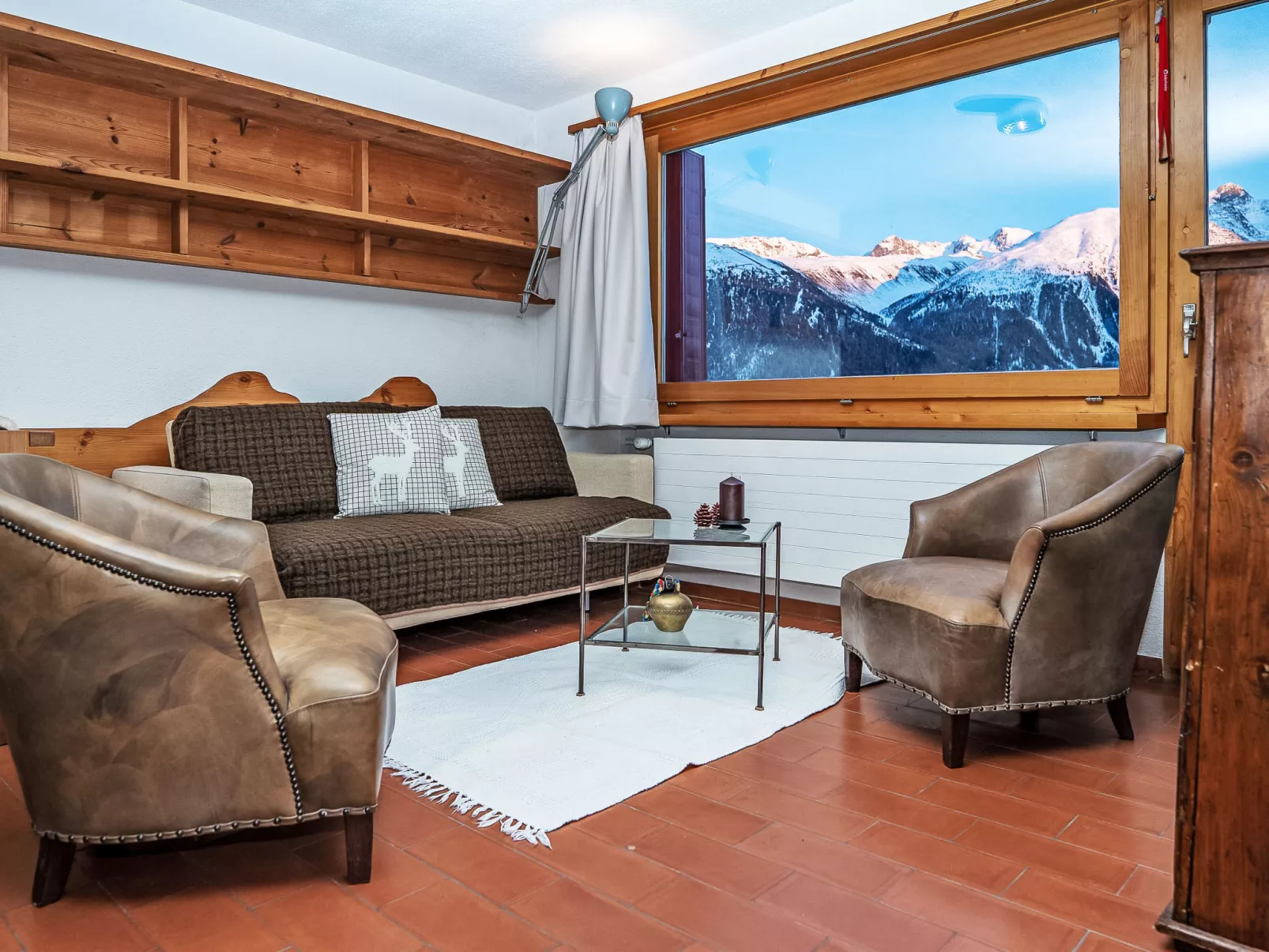 Chesa La Drosa AB-Dedans