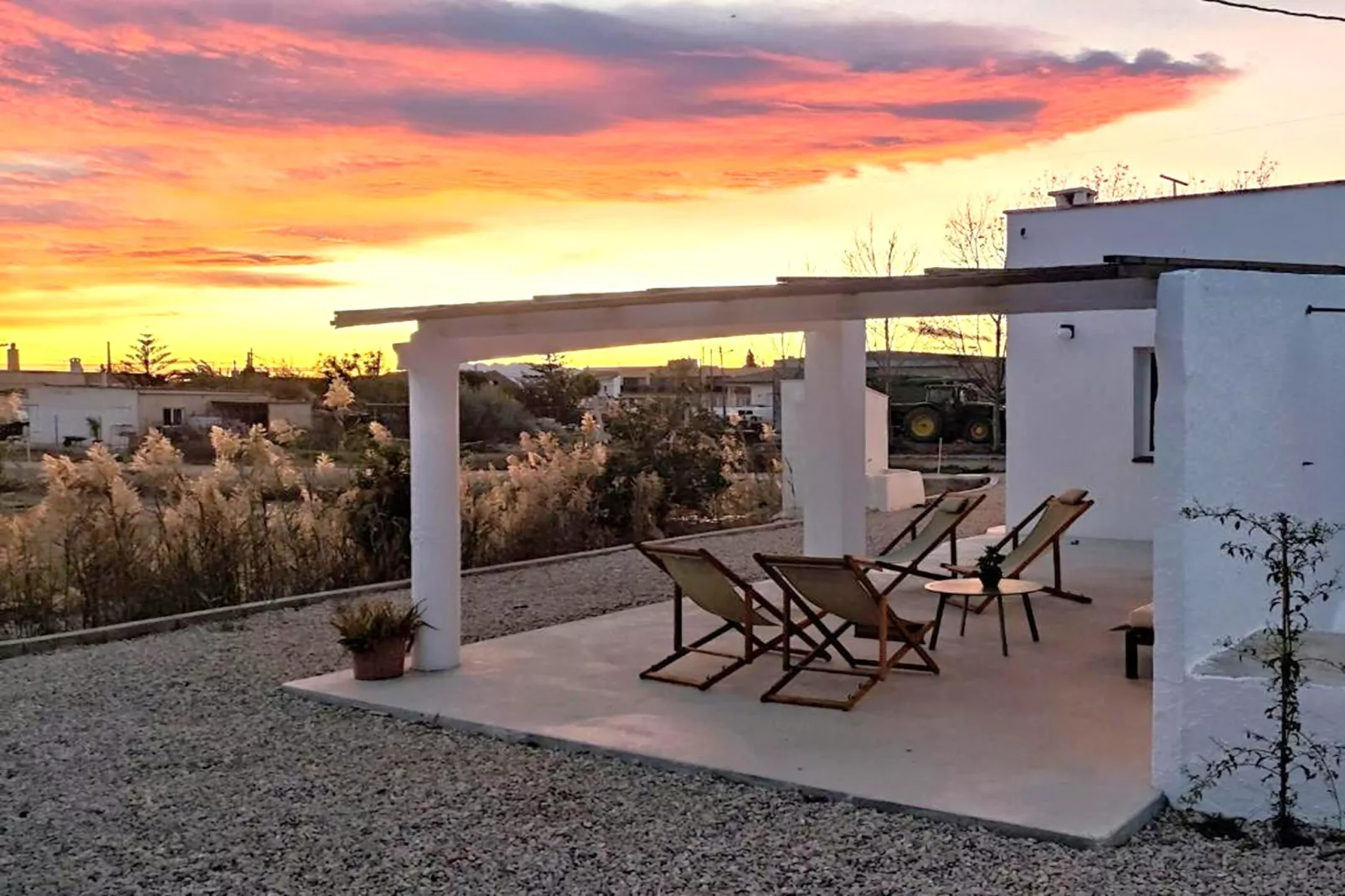 Mas Midó-Außenbereich Sommer