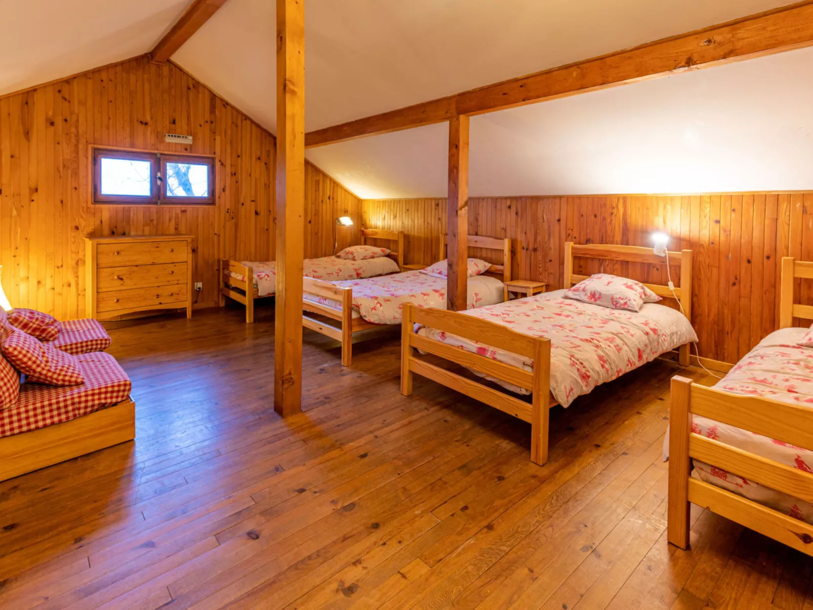 Les Cochettes-Drinnen