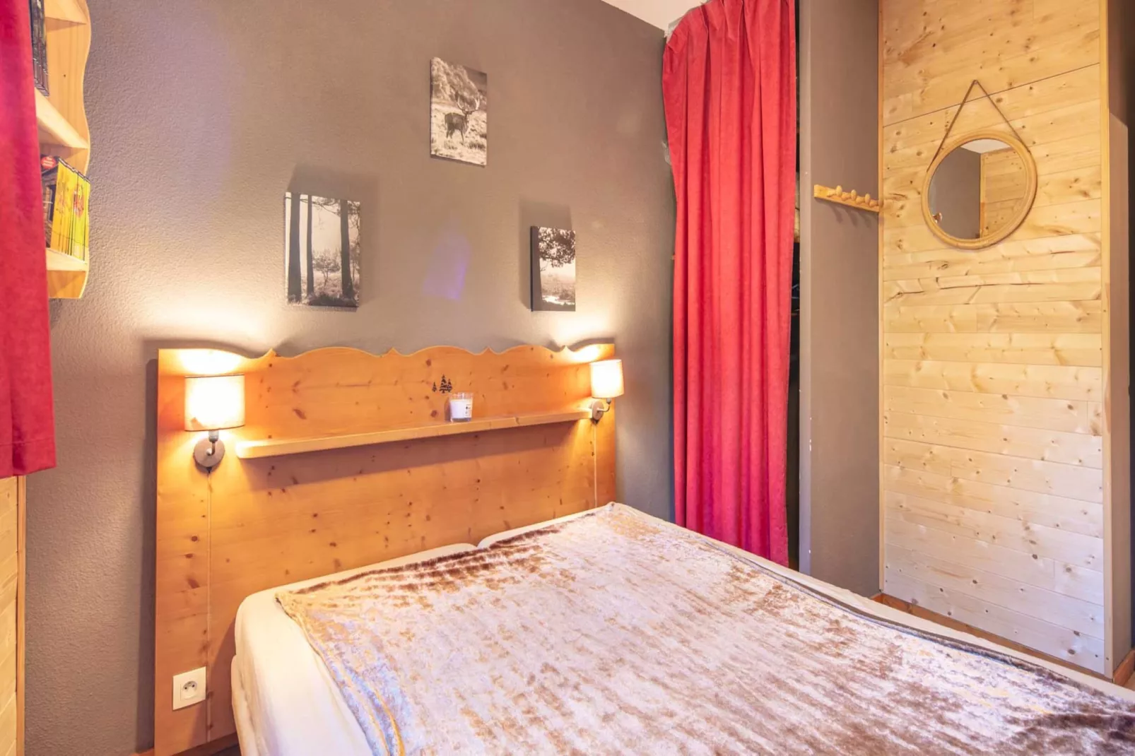 V. DU BACHAT - JOUBARBES N°03 - 2P4-Bedroom