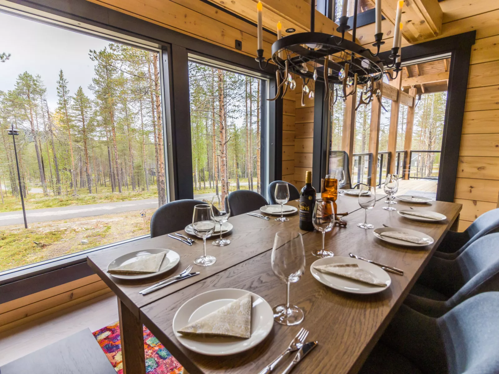 Villa valoisa - Drinnen