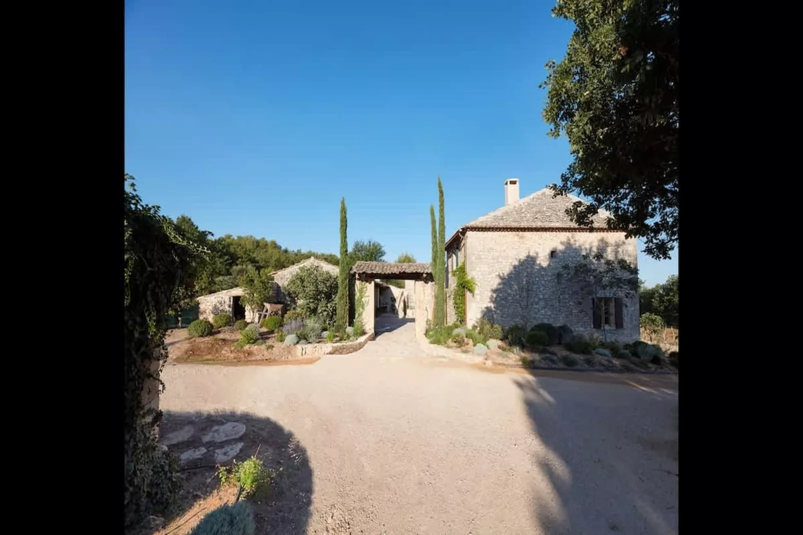 Villa de charme confort au milieu des vignes du Lubéron