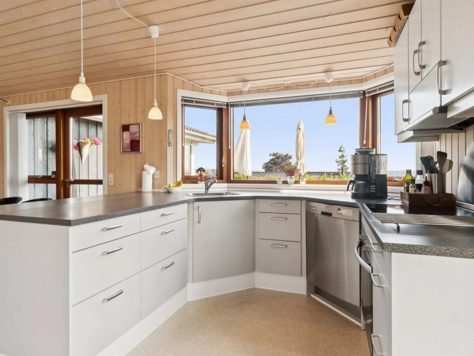 "Viggo" - 200m from the sea-Inside