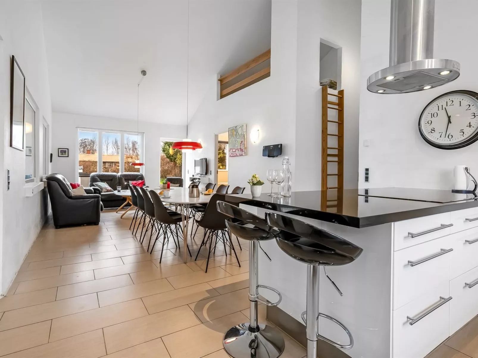 "Synne" - 350m from the sea-Inside