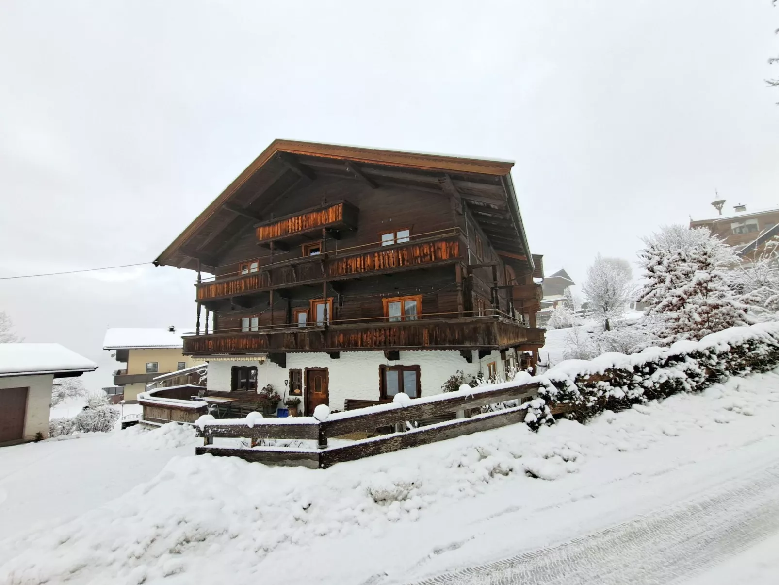 Weißbacher-Draußen