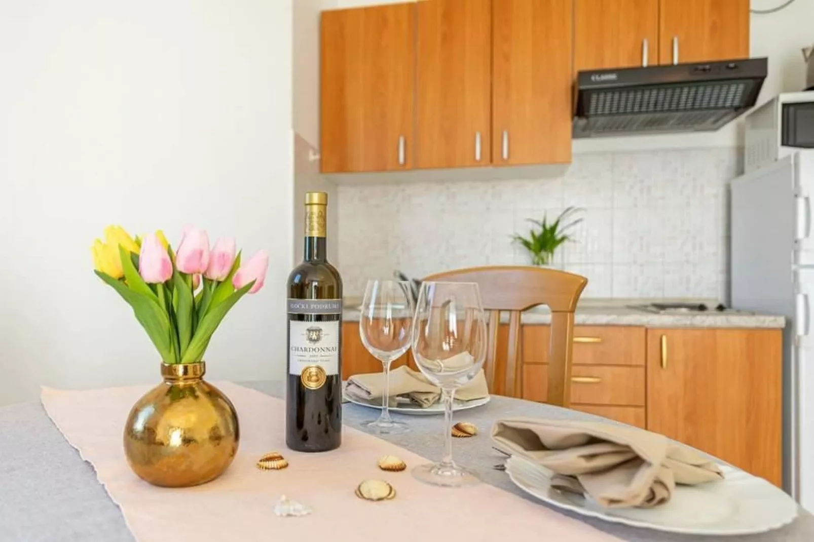 Apartments Anamarija - One Bedroom Apartment with Balcony (A2+2) 6 - Cuisine