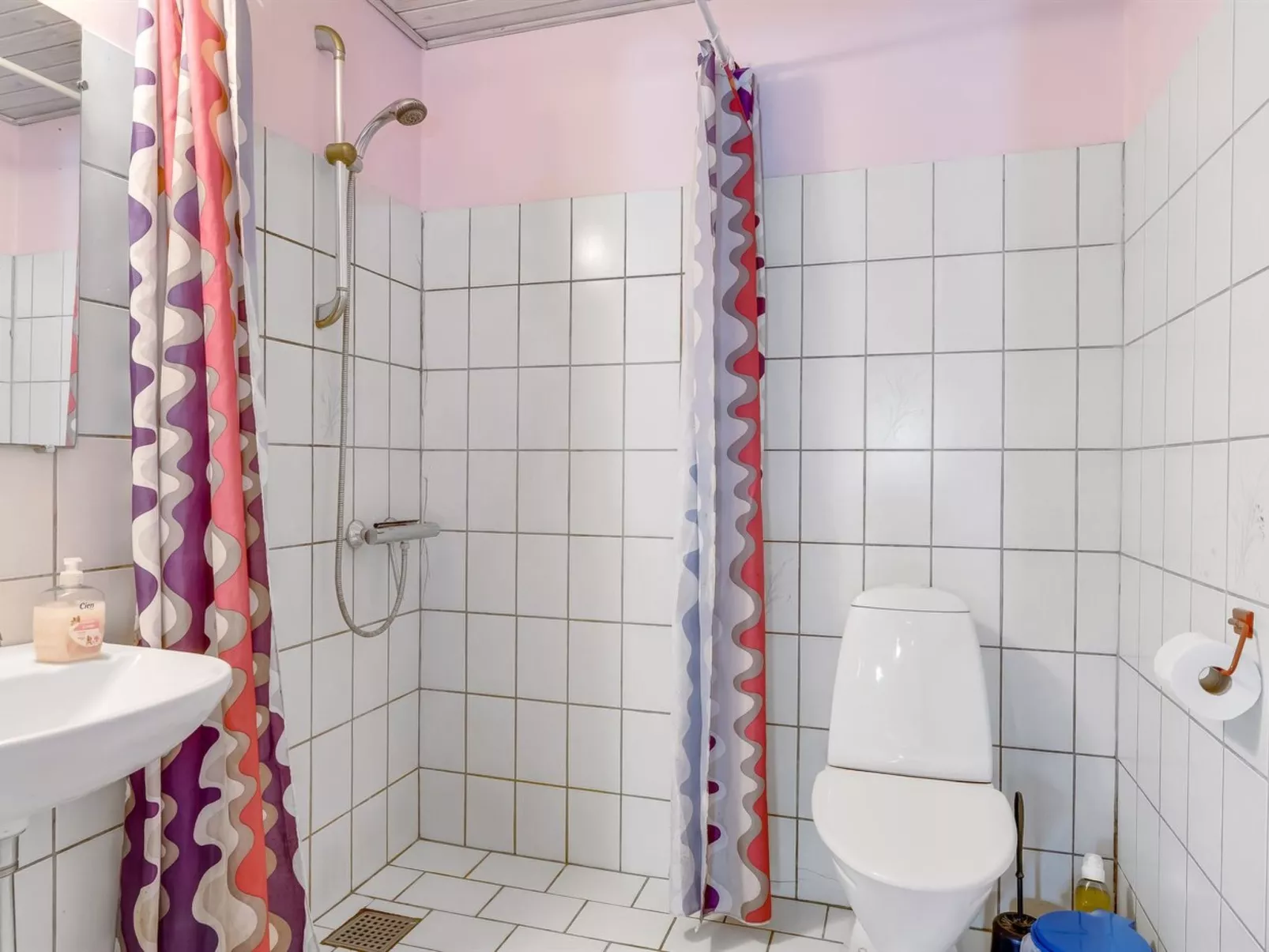 "Virve" - 100m to the fjord - Dedans