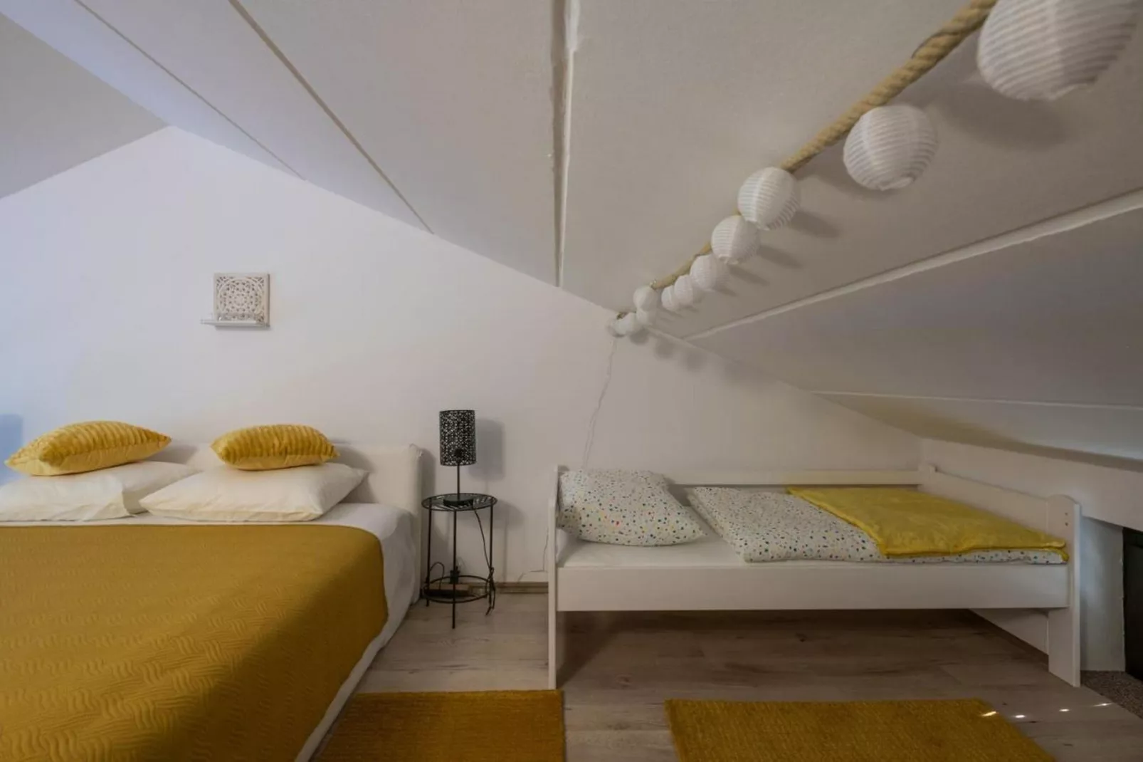 Apartment Baselak - Duplex One Bedroom Apartment with Balcony and Sea View - Bedroom