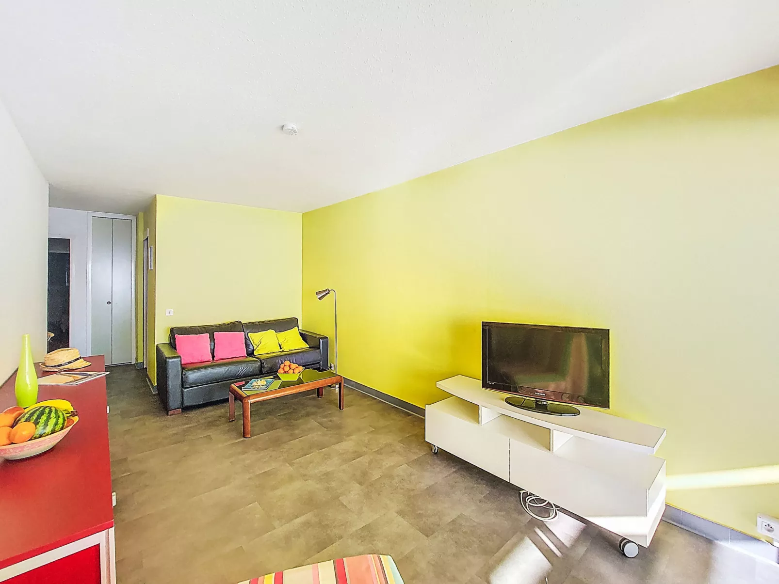 Cannes Midi - Drinnen