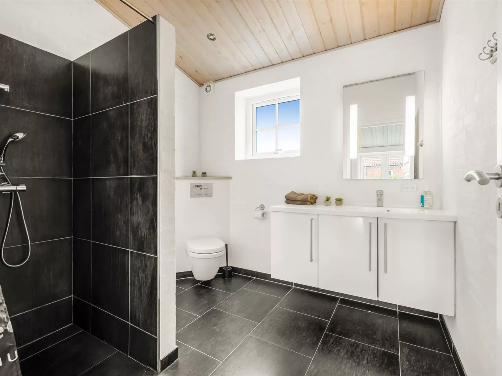 "Marjatta" - 3.2km from the sea - Inside