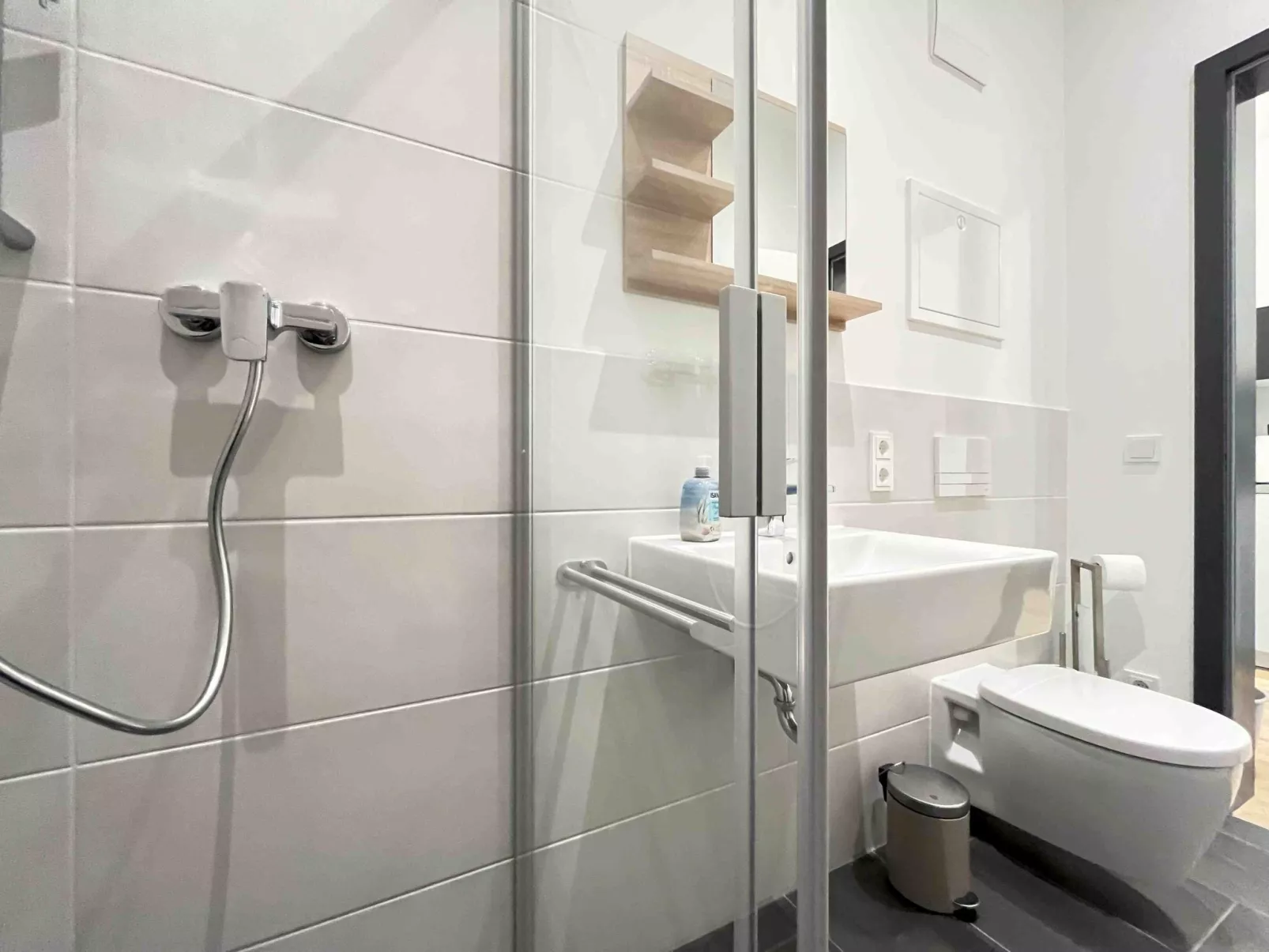 AM1026 - Image-tags.info