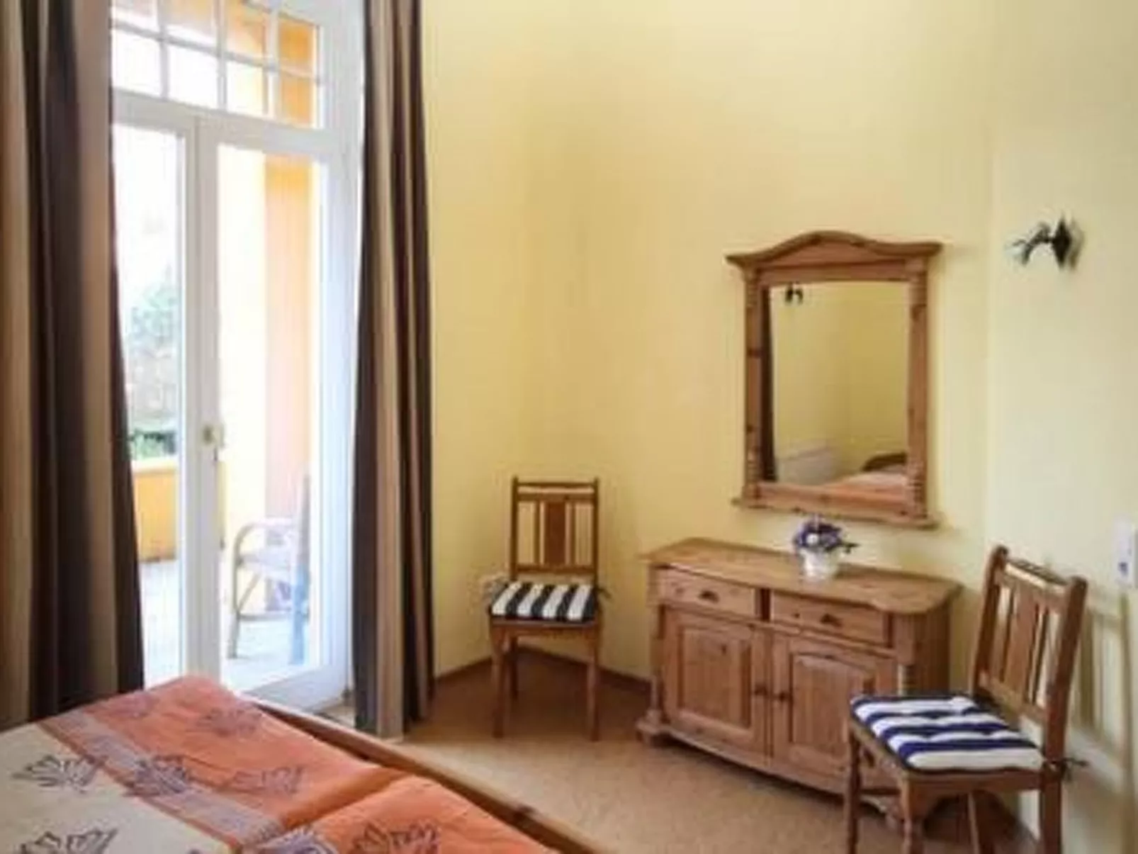 Appartement mit Balkon - Image-tags.info