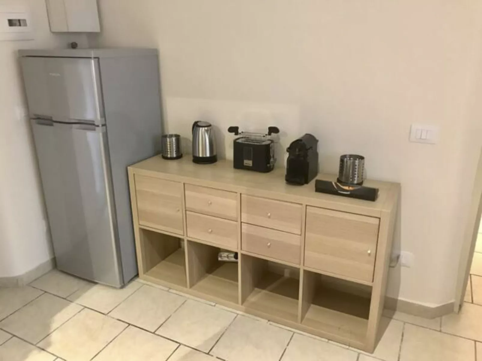 Alley's Haus - Image-tags.info