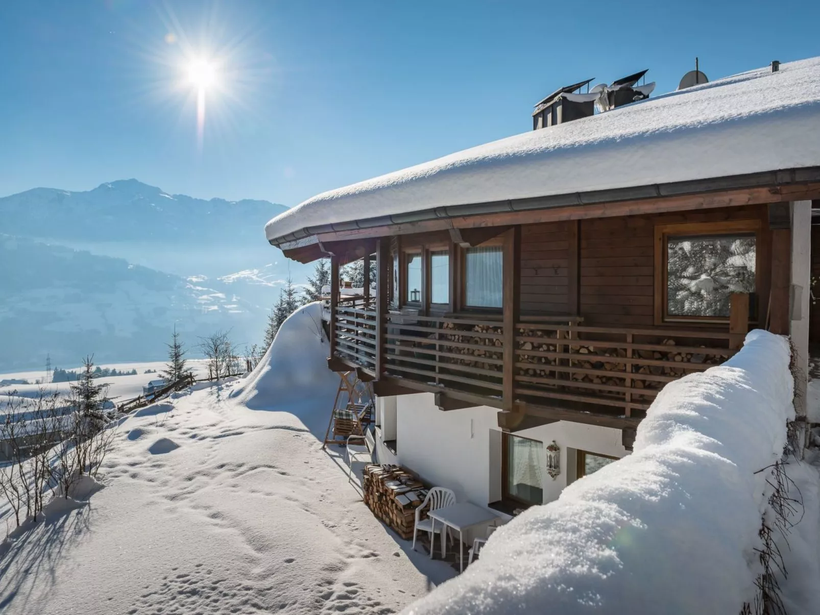 Für 2 Personen ca. 33 m&sup2; in Vomp, Tirol (Unterinntal) - Image-tags.info