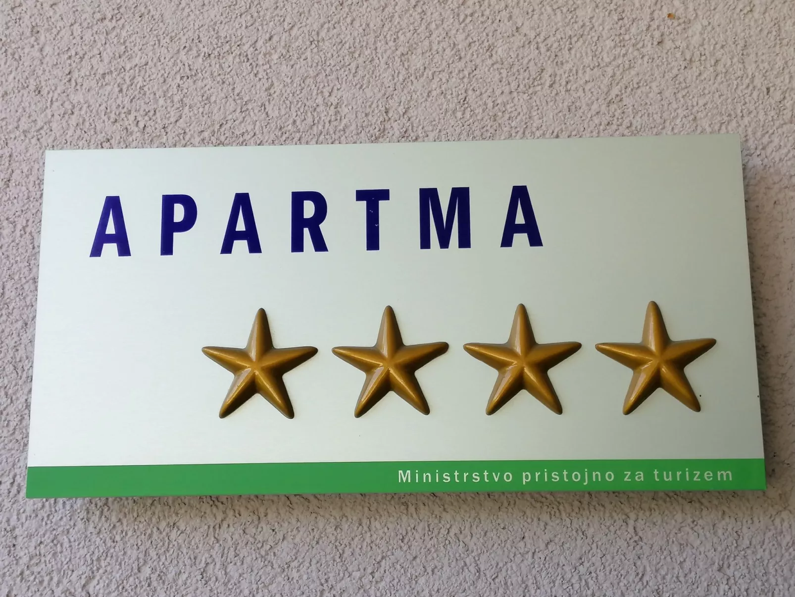 Studio-Appartement mit Balkon - Image-tags.info