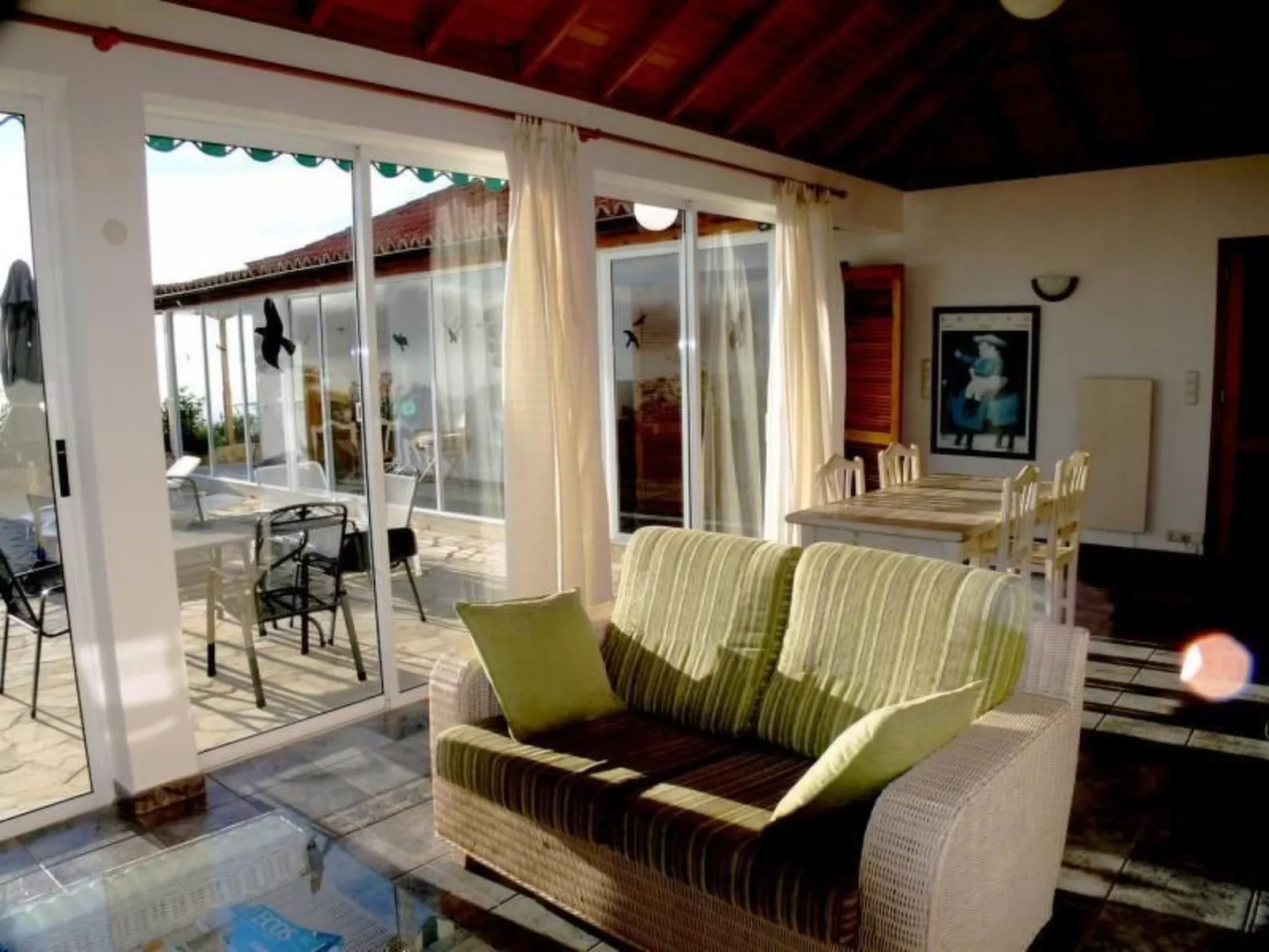 Anspruchsvolle Ferienvilla mit Panoramablick - Image-tags.info