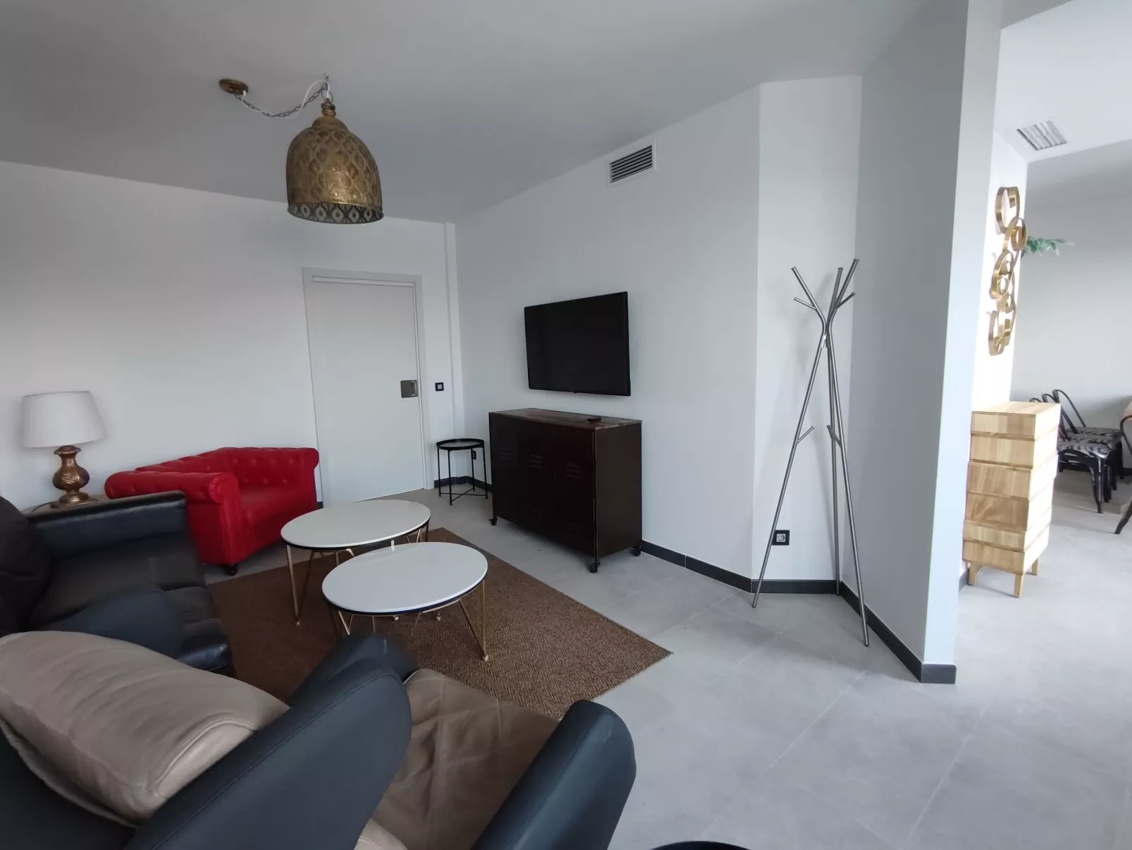 Luxuriöse Villa mit privatem Pool und Bergblick - Image-tags.info