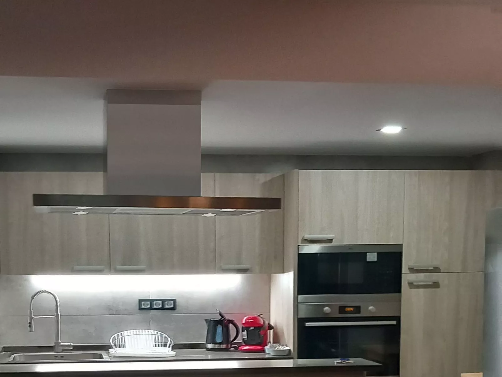 Atemberaubende Villa mit passender Aussicht - Image-tags.info