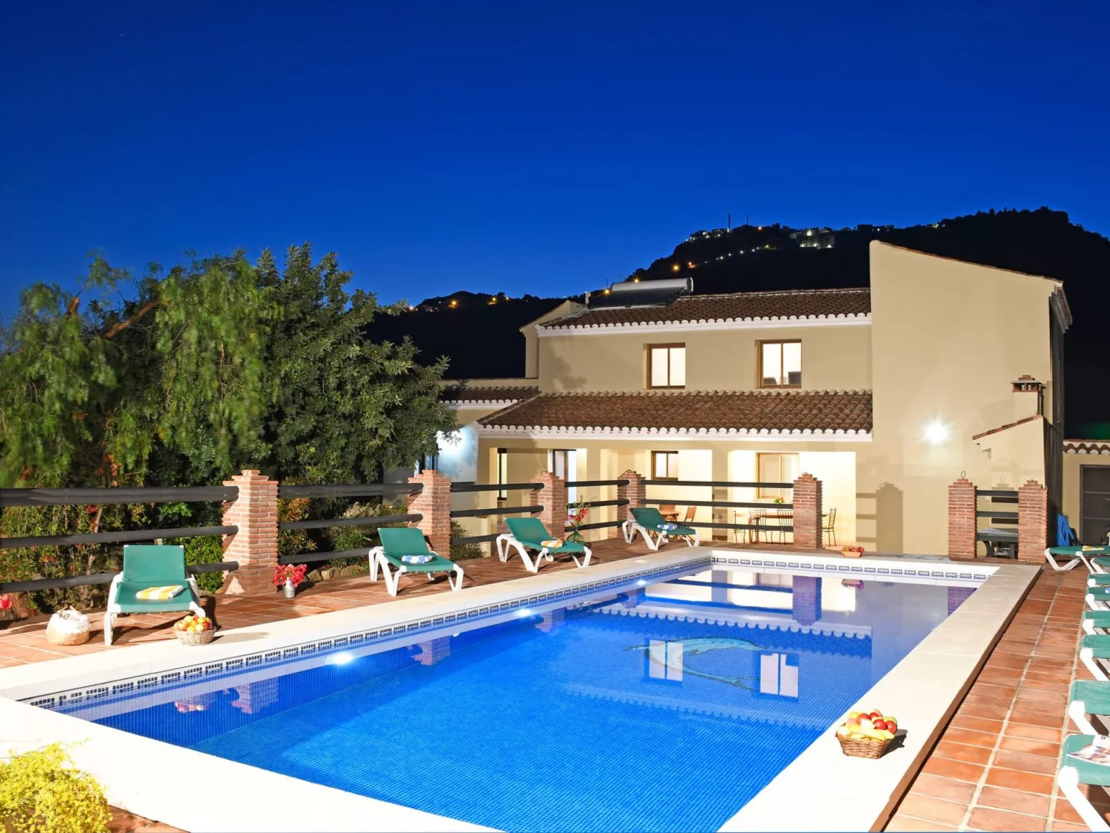 Villa Los Poyatos, beheizter Pool, Wifi, AC,BBQ - Image-tags.info