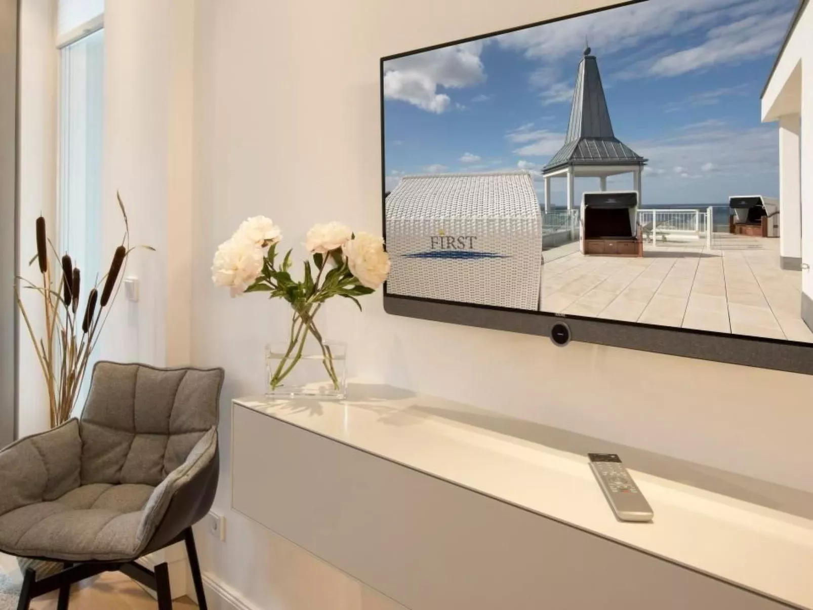 East Cloud - Image-tags.info