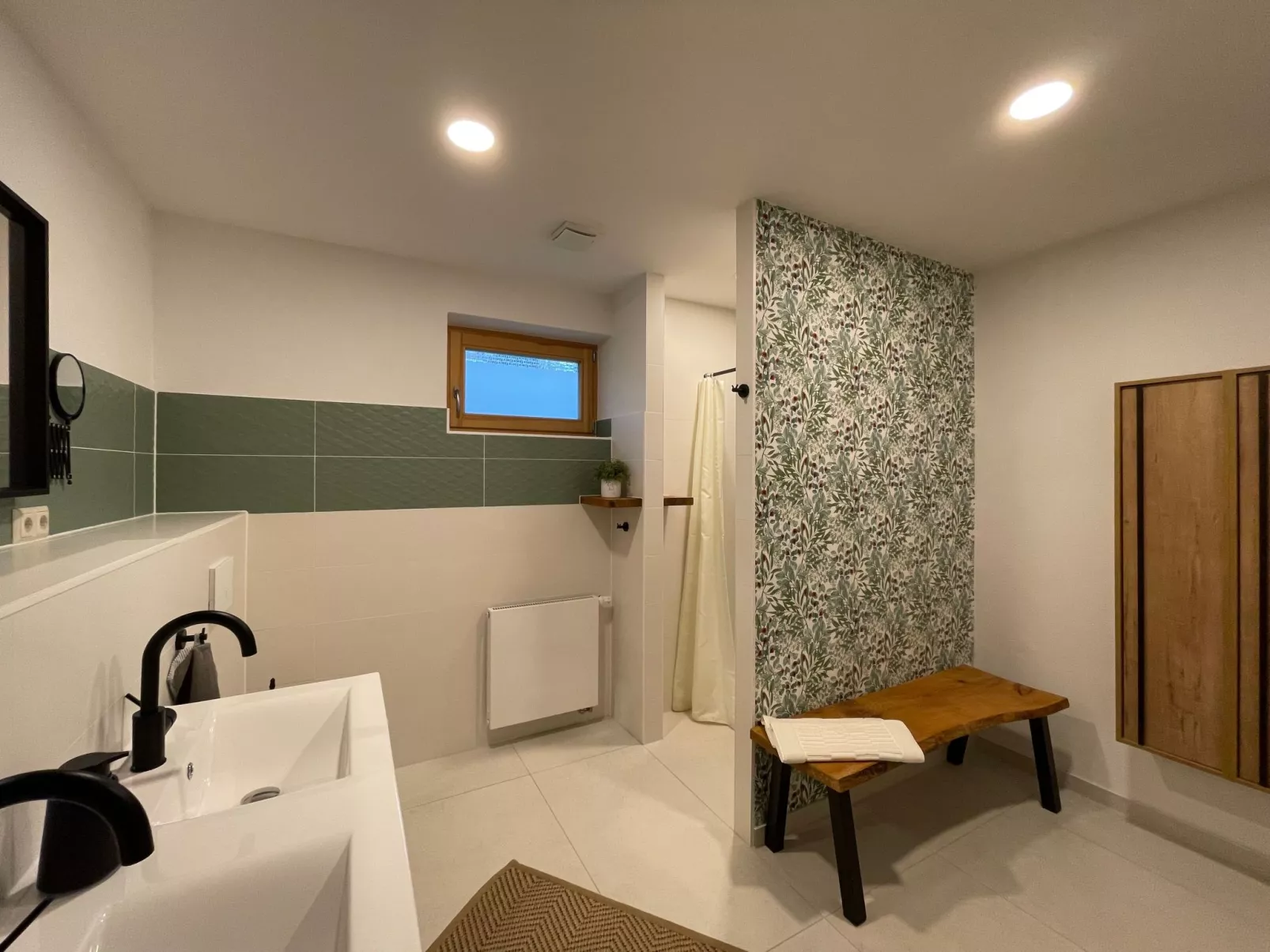 Schönes Ferienhaus in Neundorf mit Großer Terrasse - Image-tags.info