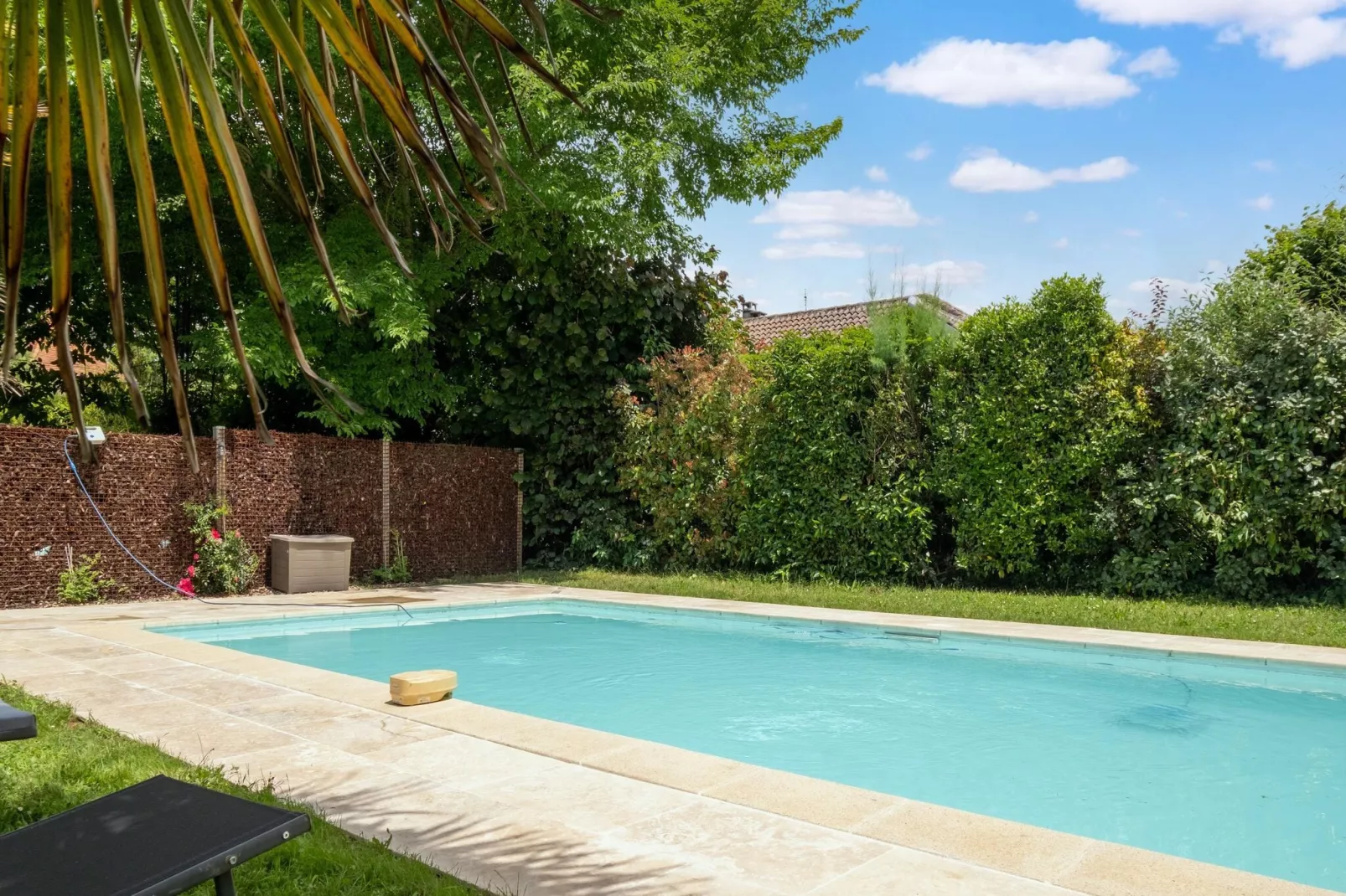Gîte de Charme-Pool