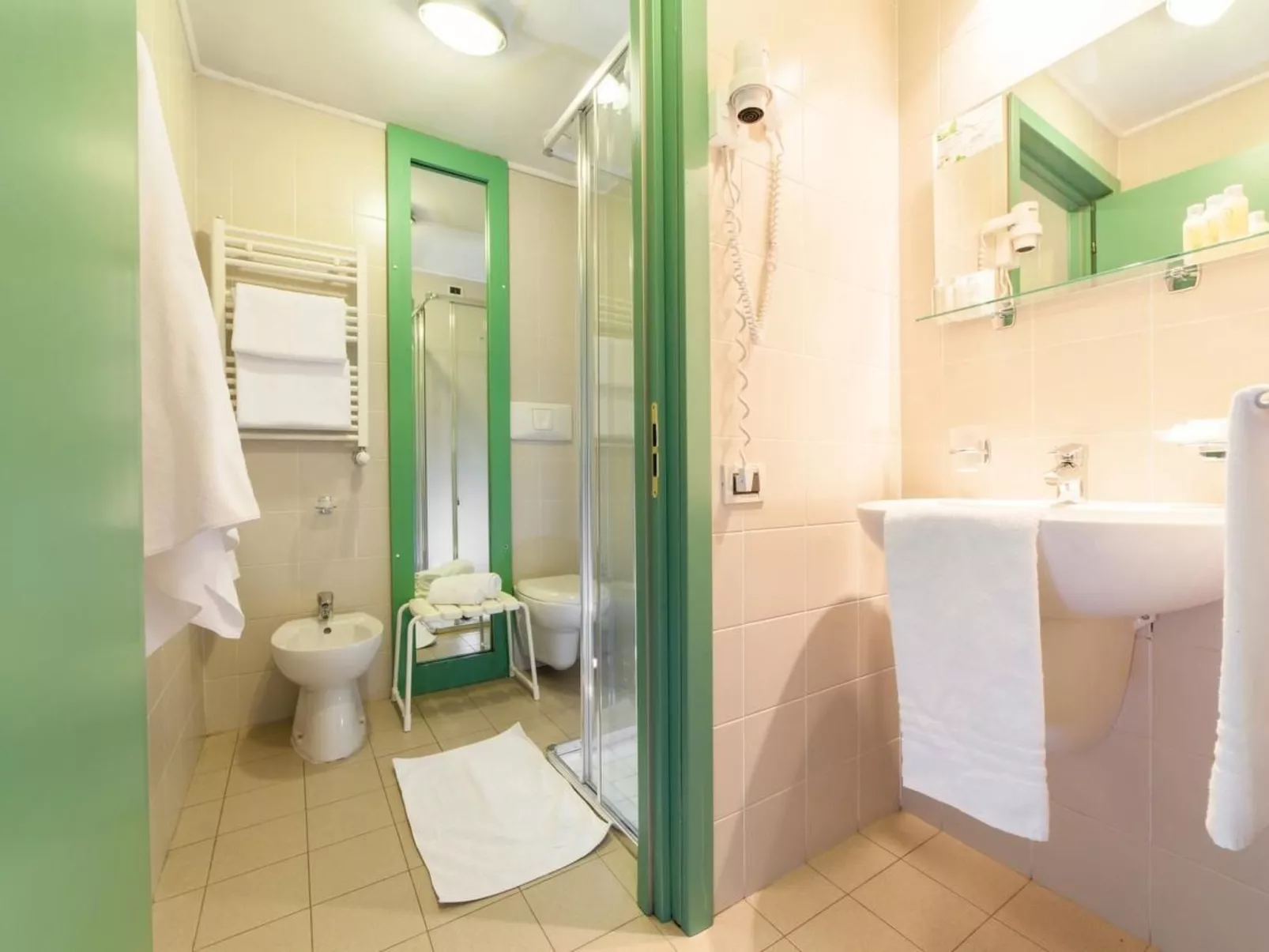 Teleo Vacanze - Olympisches Dorf Sestriere - Dedans