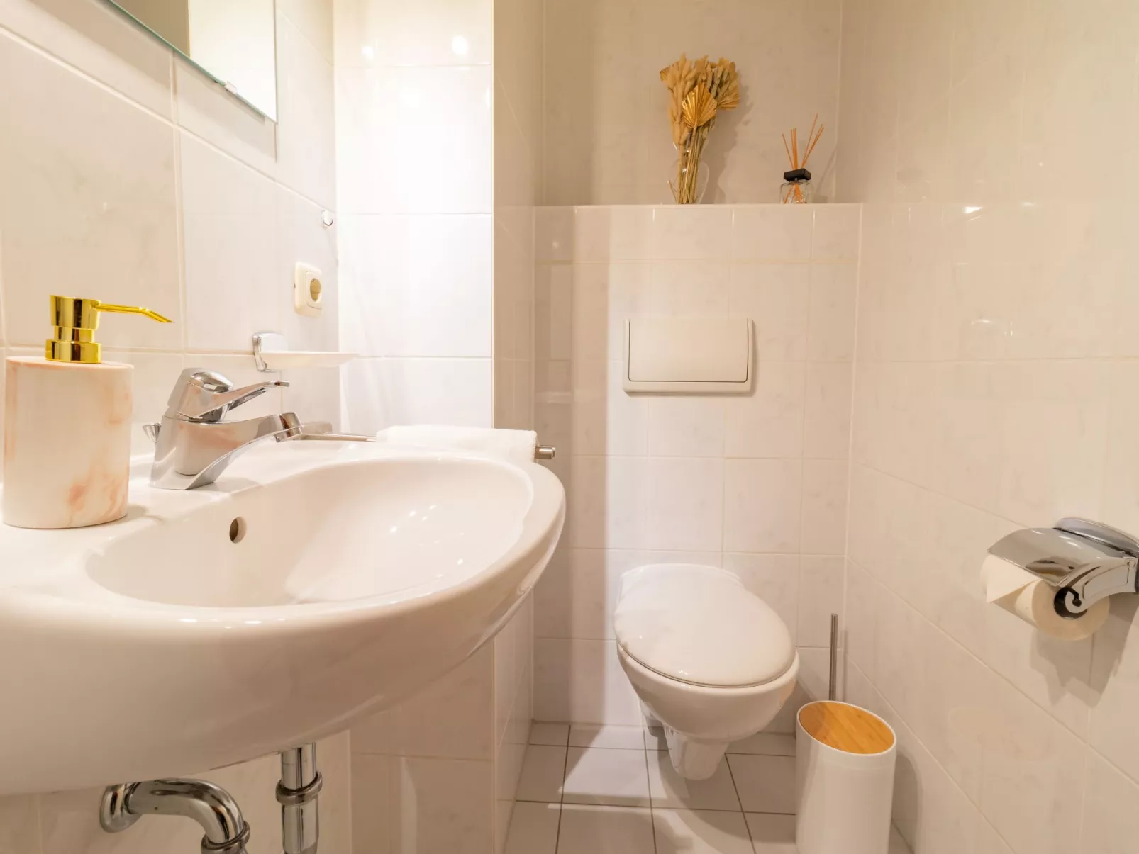 Große Wohnung in Zentrum mit Kleinem Garten - Image-tags.info