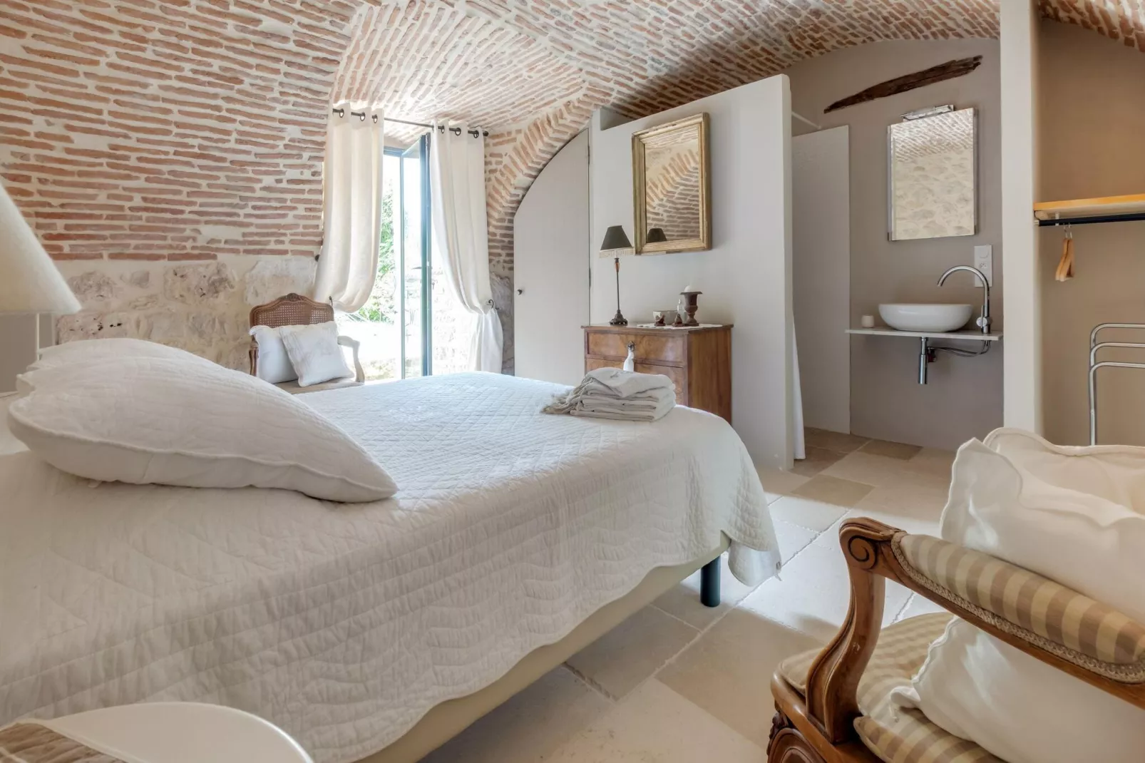 Gîte de Charme-Bedroom
