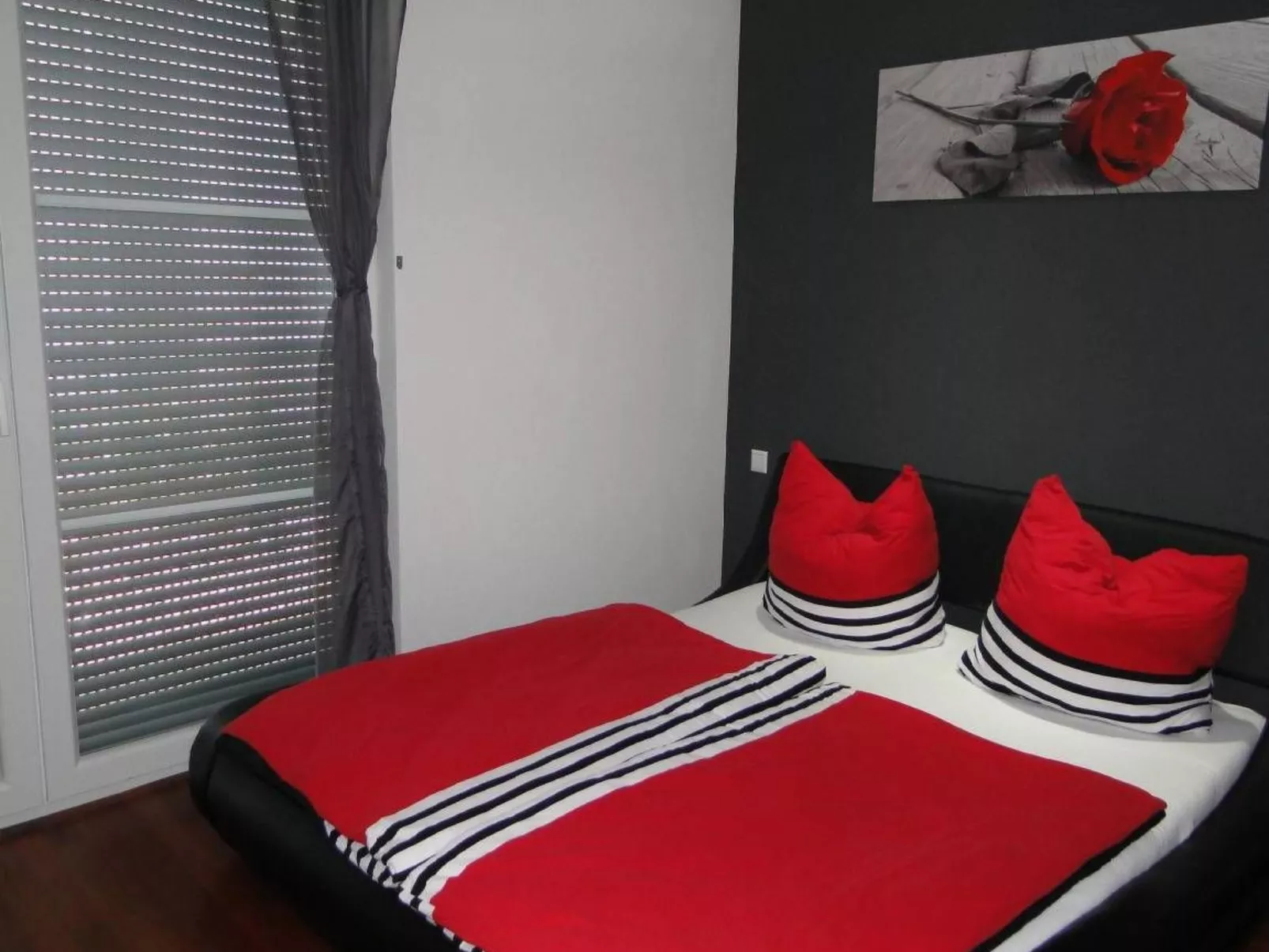 "Perla 3" mit Blick auf das Wasser - Image-tags.info