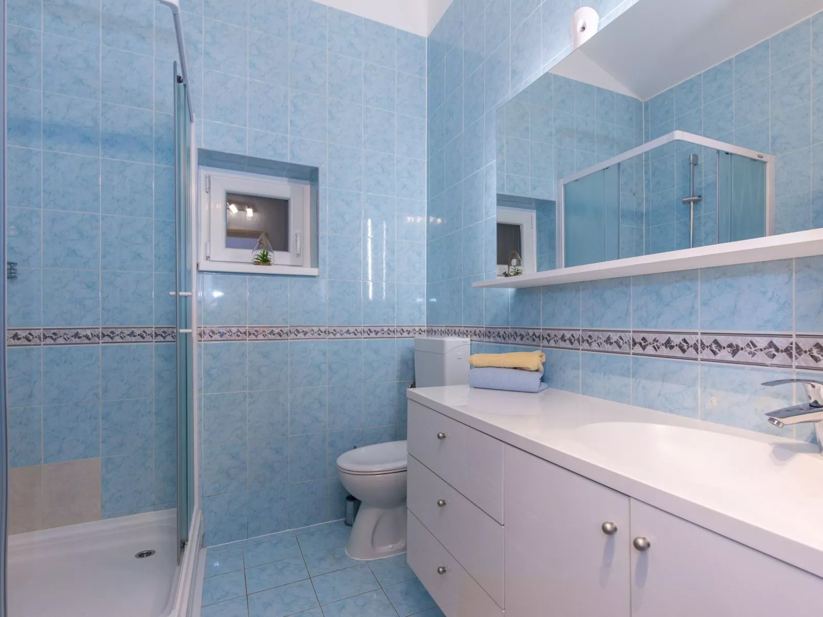 Wohnung "Tamaris D" direkt am Strand - Image-tags.info