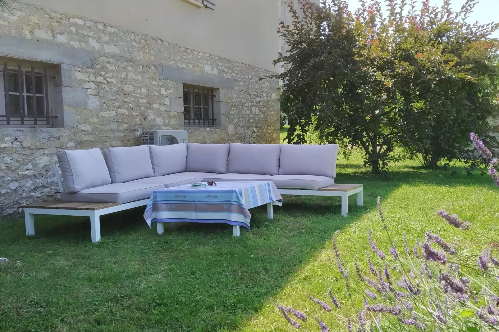 Le Chiquedou-Terrace balcony