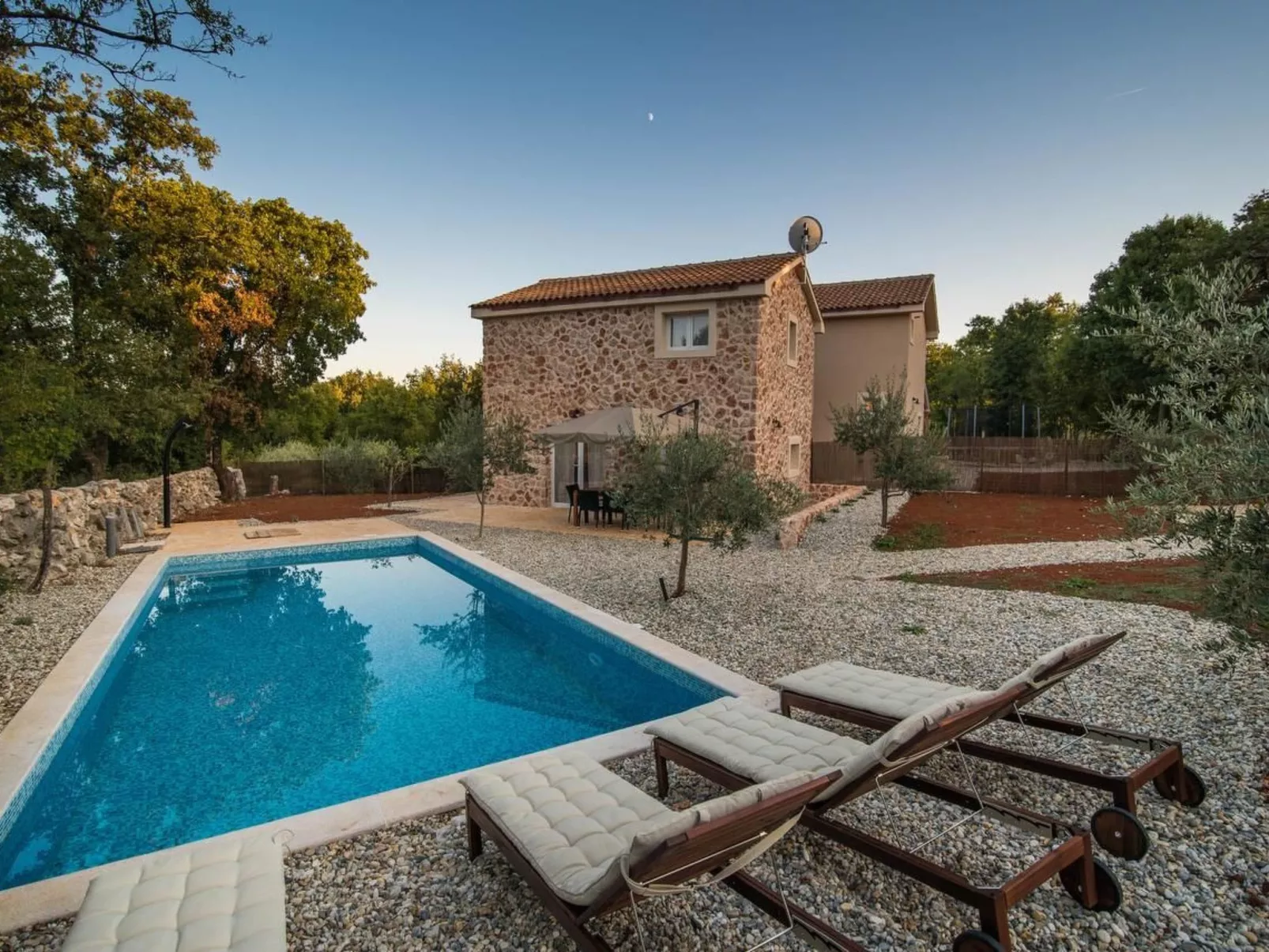 Vila Petite - Steinvilla mit Pool - Image-tags.info