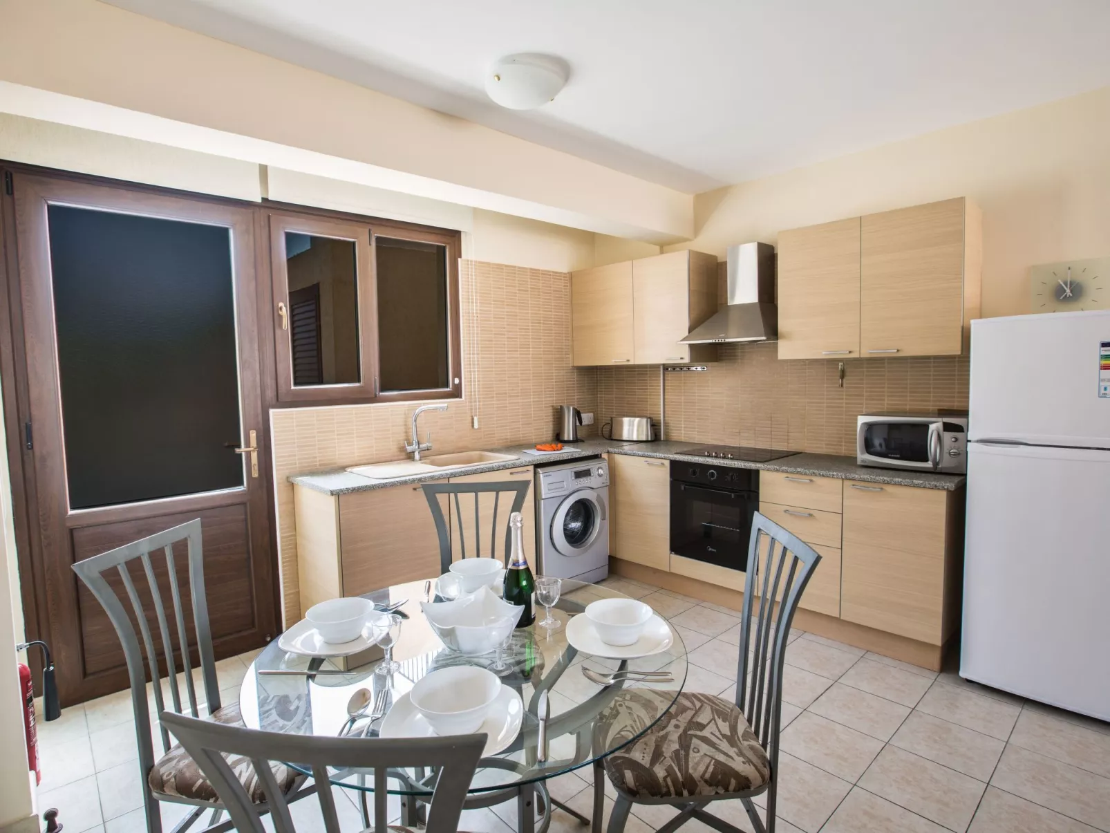 Gemütliche Wohnung in der Nähe des Nissi Beach - Image-tags.info