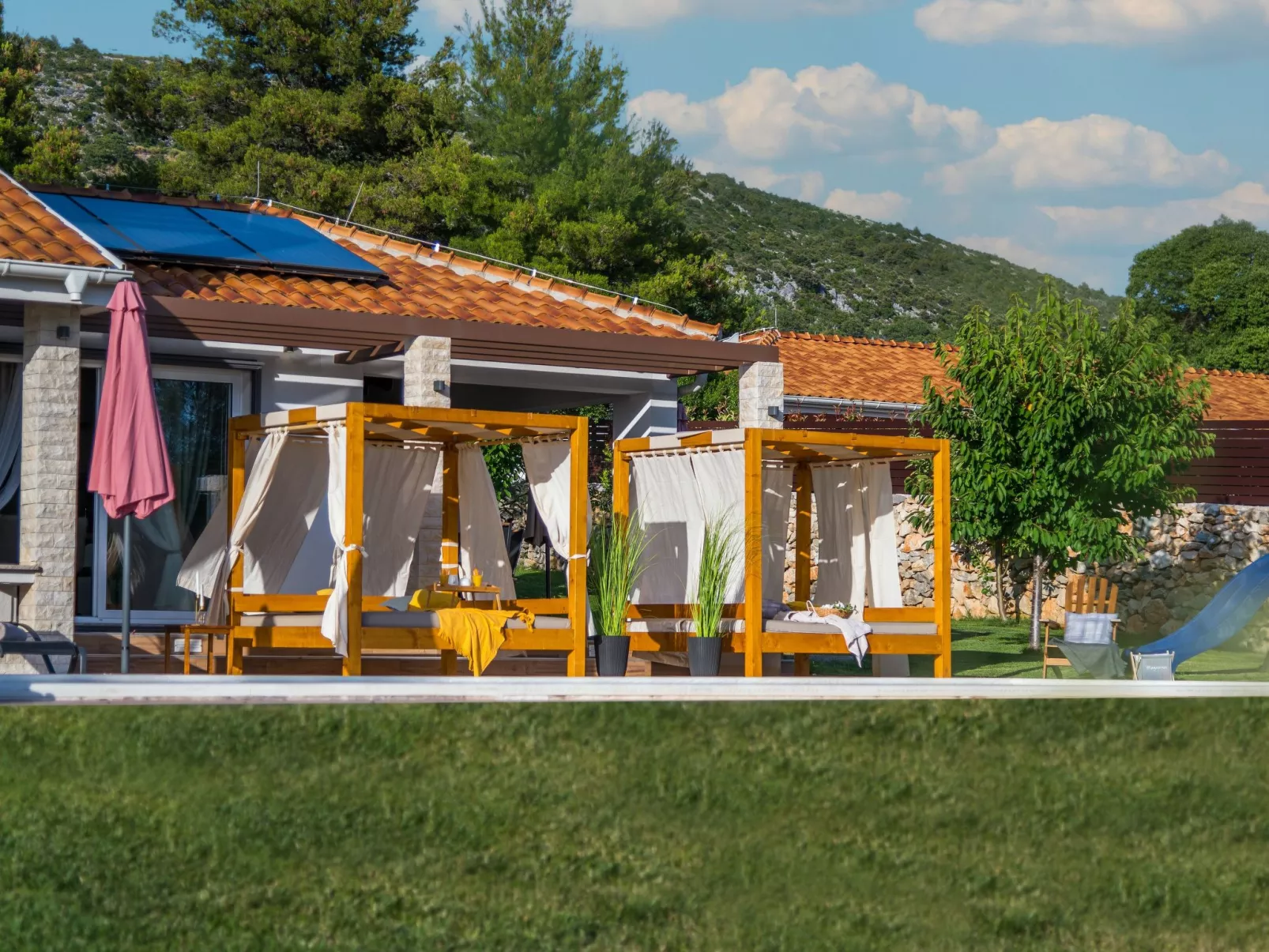 Villa Sunrise - Outside