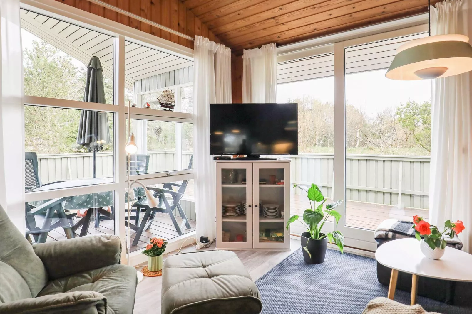 5 person holiday home in Jerup-By Traum