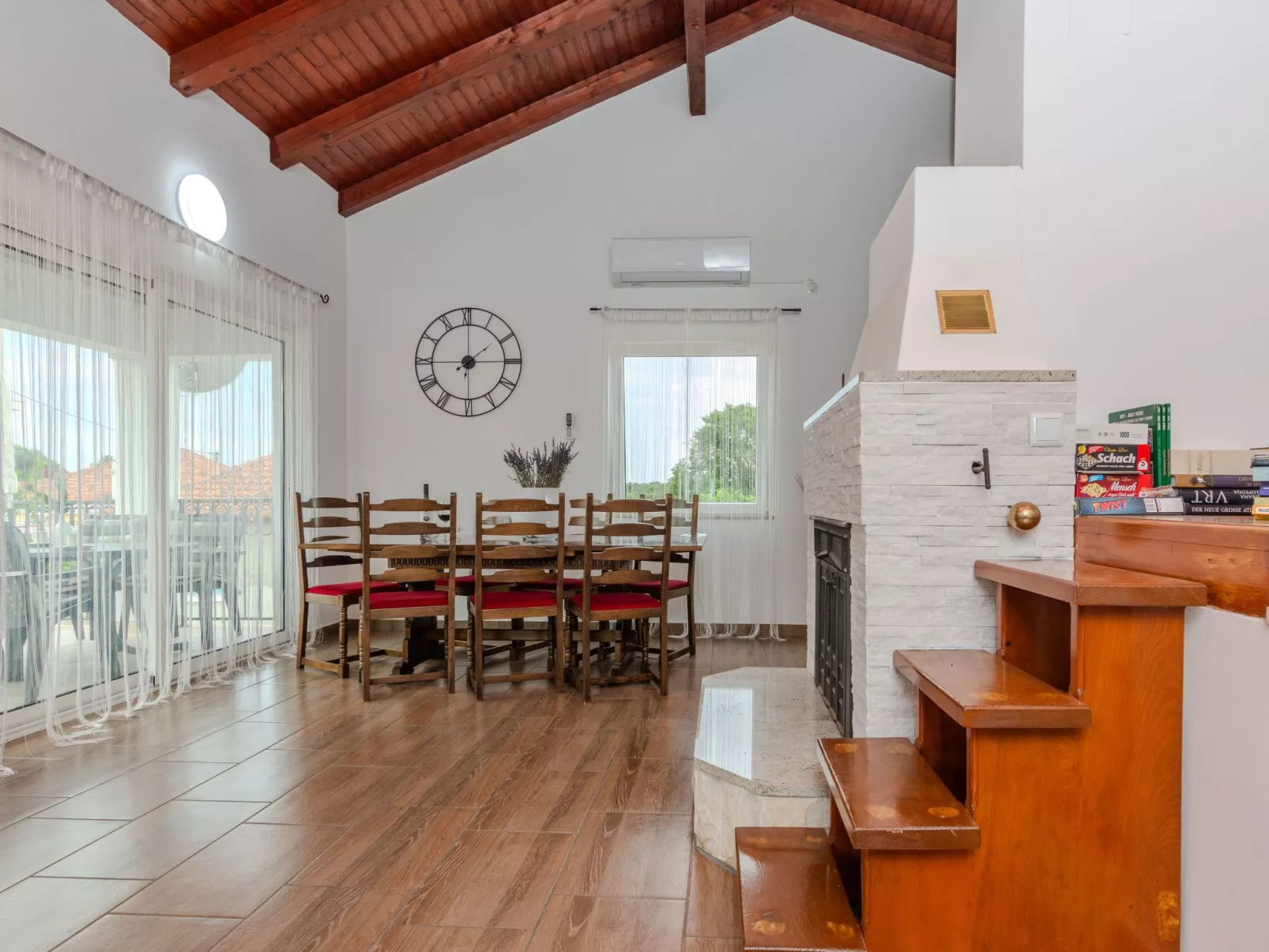 Holiday home Lucic - Image-tags.info