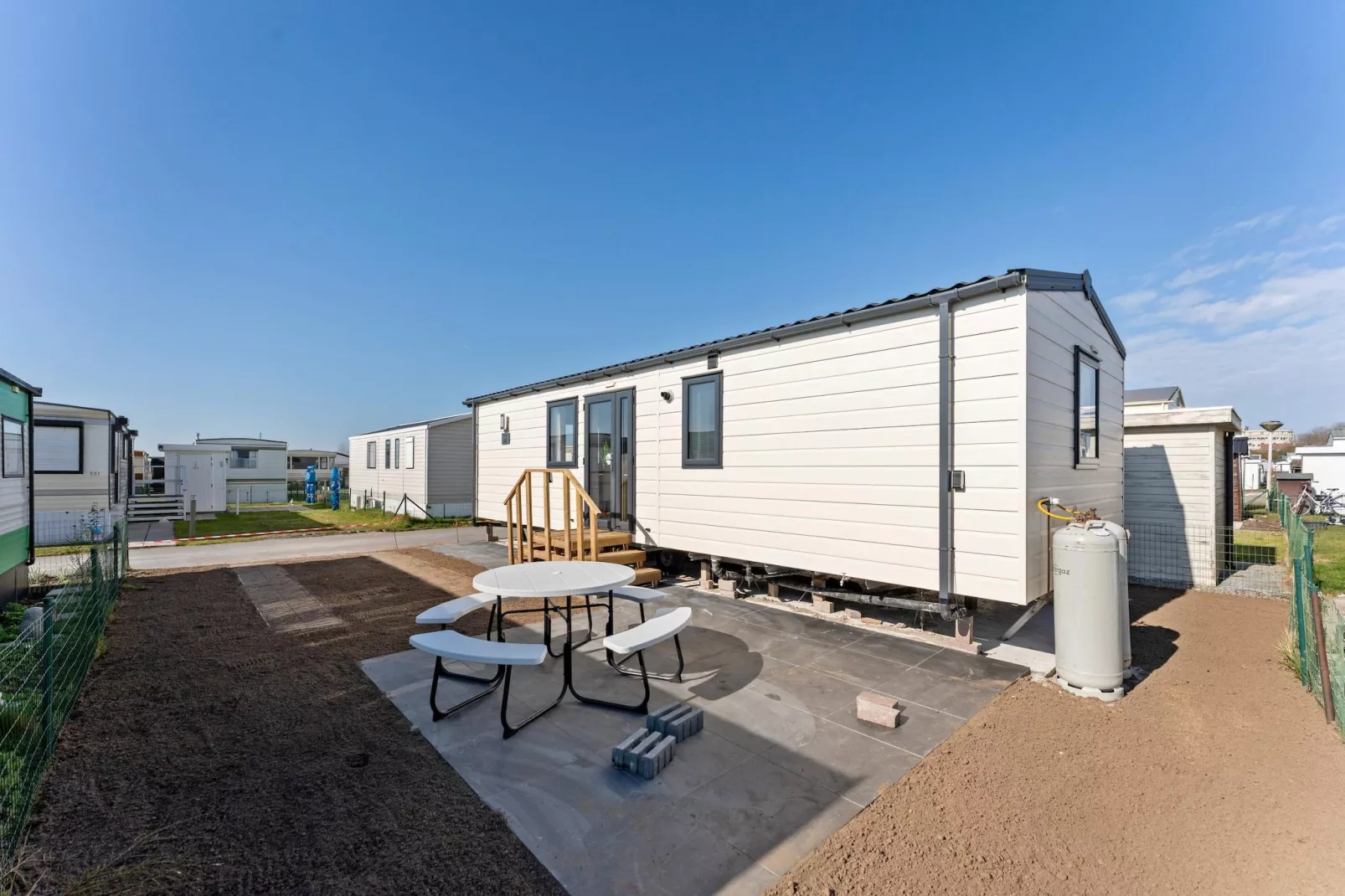 La Pecheuse - Gardens in summer