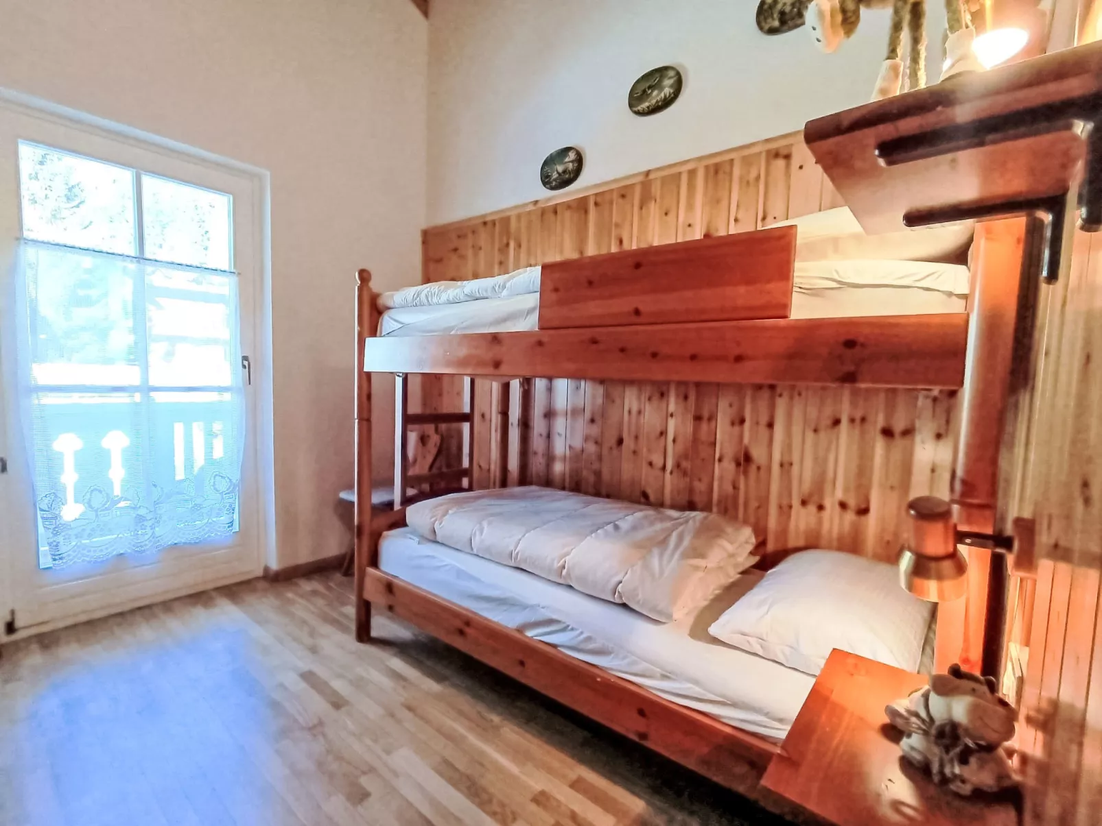 Cesa sot Larsec - Inside