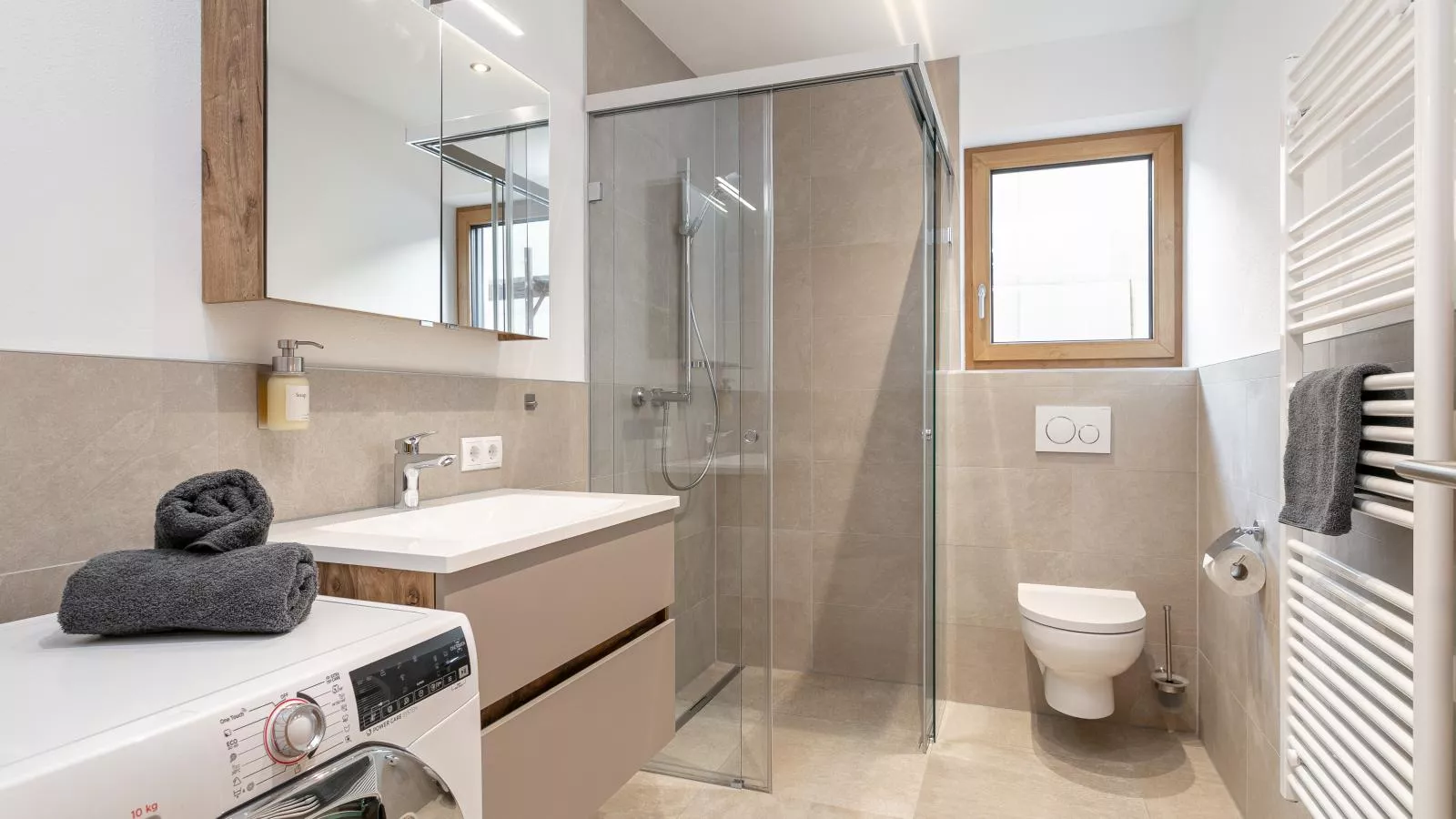 OberhAUSZEIT - Bathroom