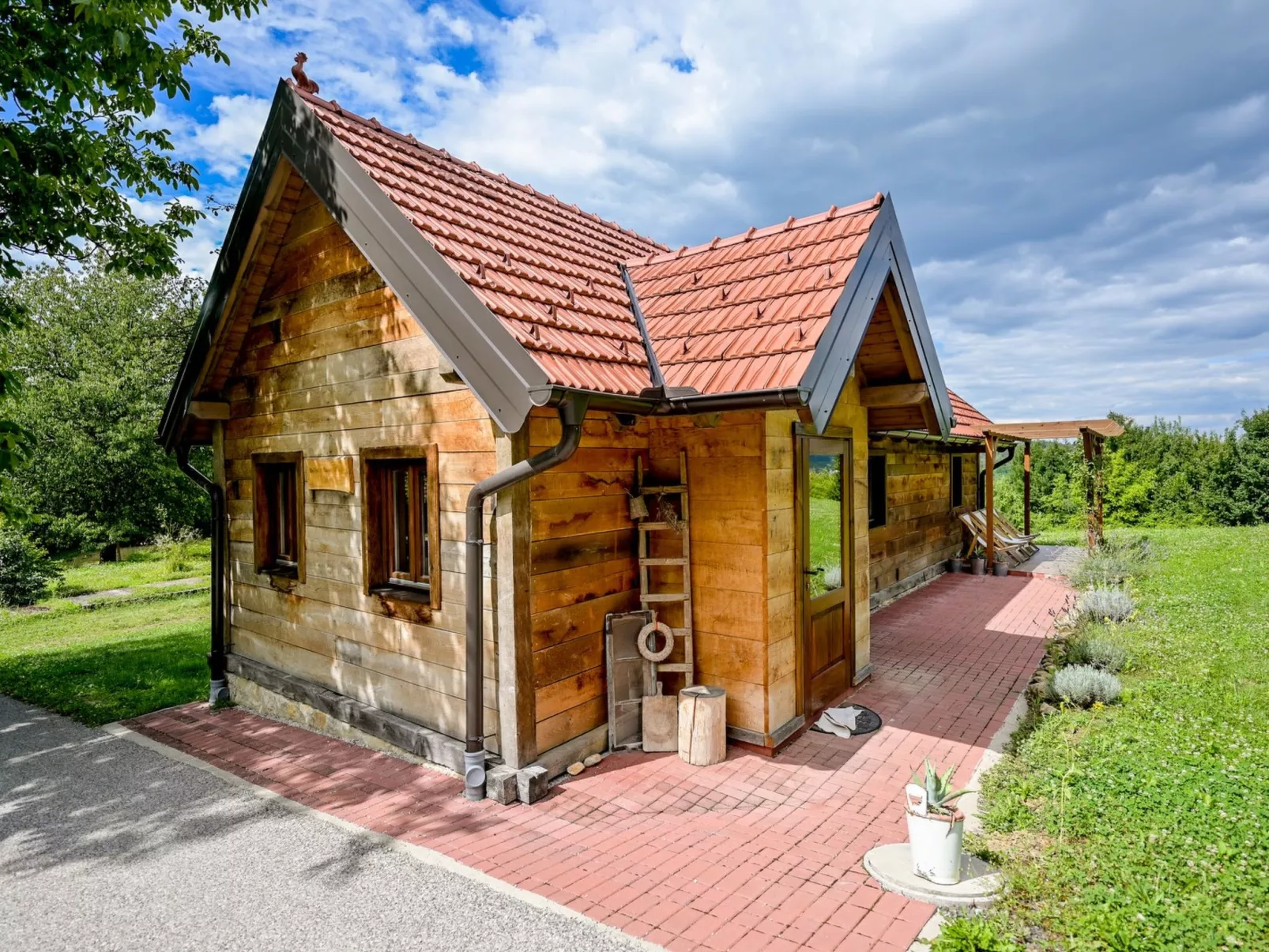 House Imanje Pijevci - Outside