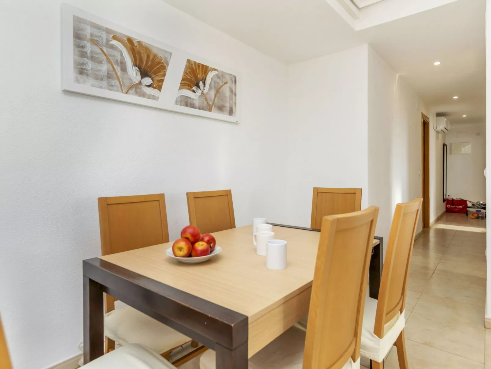 Jardines del Mar I - Inside