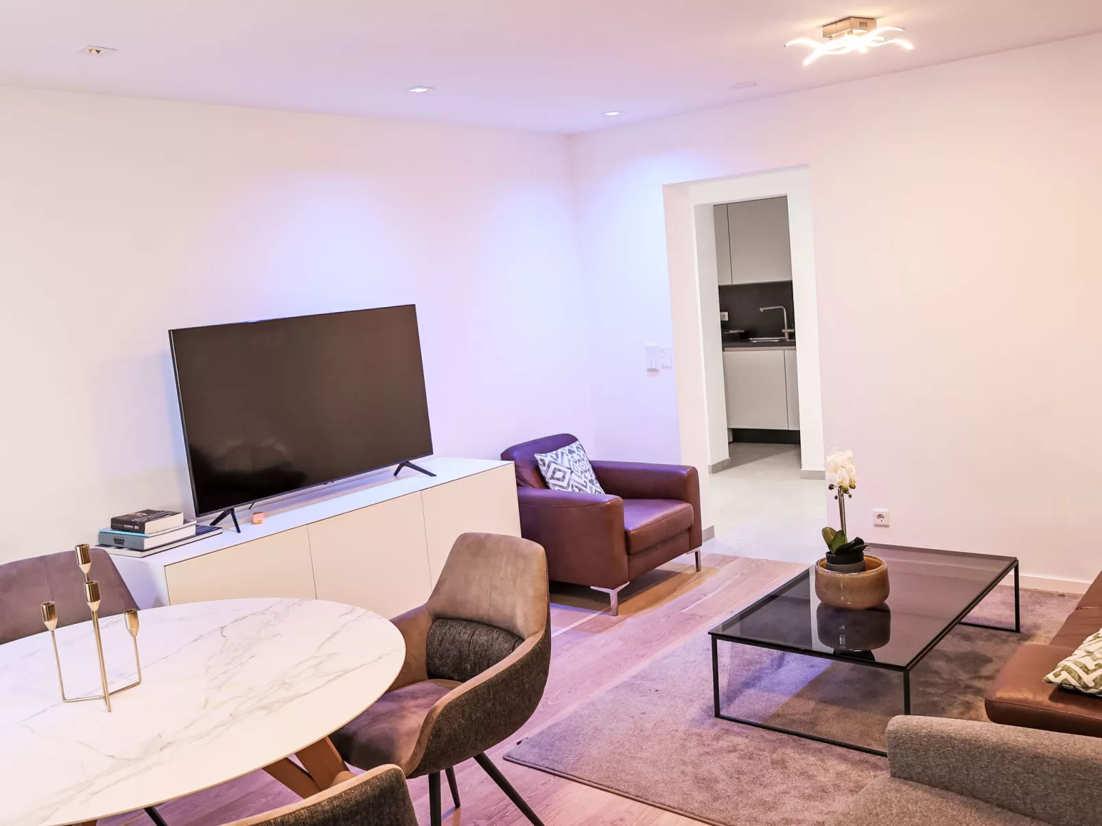 Munich Finest Apartments 6-Drinnen