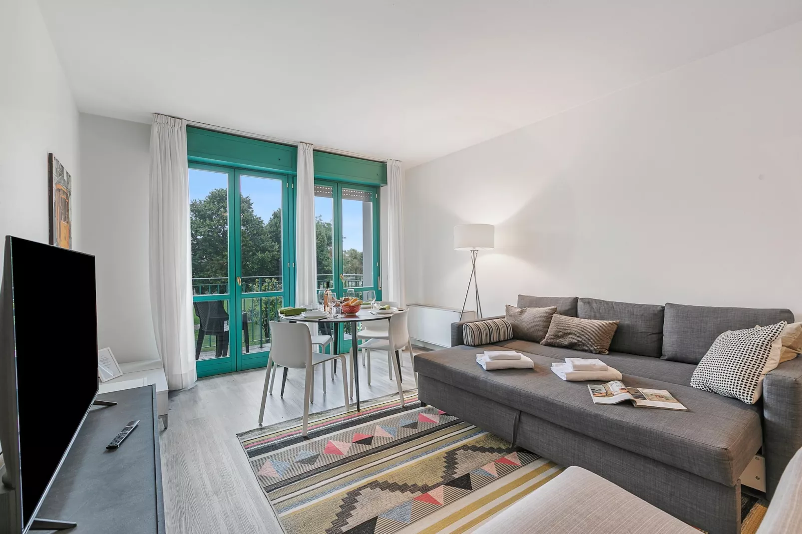 RESIDENCE PORTO LETIZIA - PALACE-1ROOM APT 4 PAX MOUNTAIN VIEW DELUXE8204 - P1MD4 - Living room