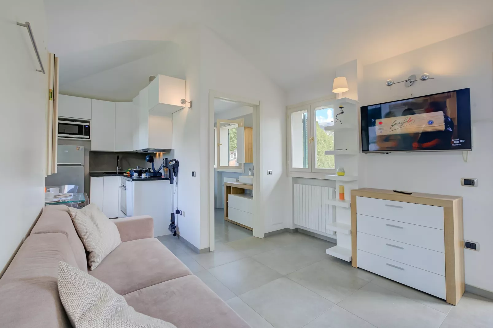 RESIDENCE PORTO LETIZIA - VILLAS-STUDIO 4 PAX VISTA LAGO DELUXE 8214 - VSLD4 - Living room