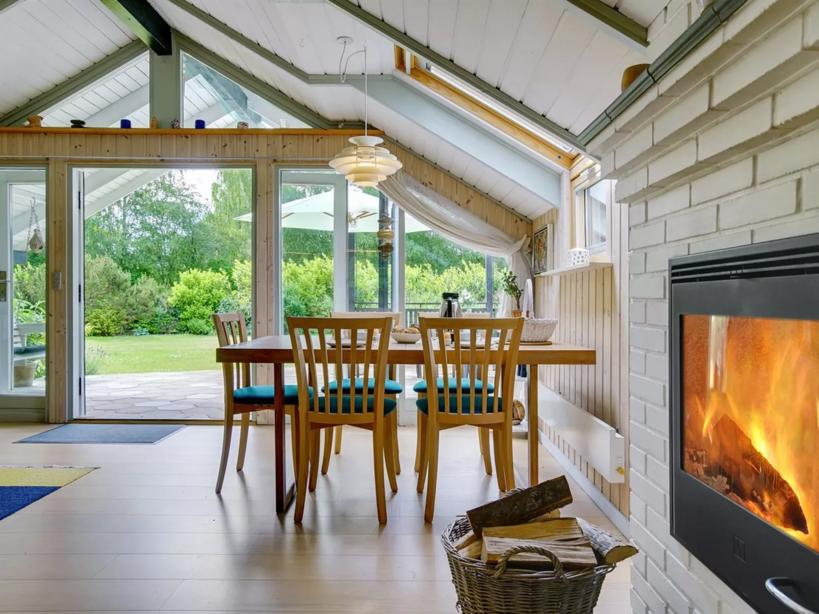 "Nadezda" - 450m from the sea-Drinnen