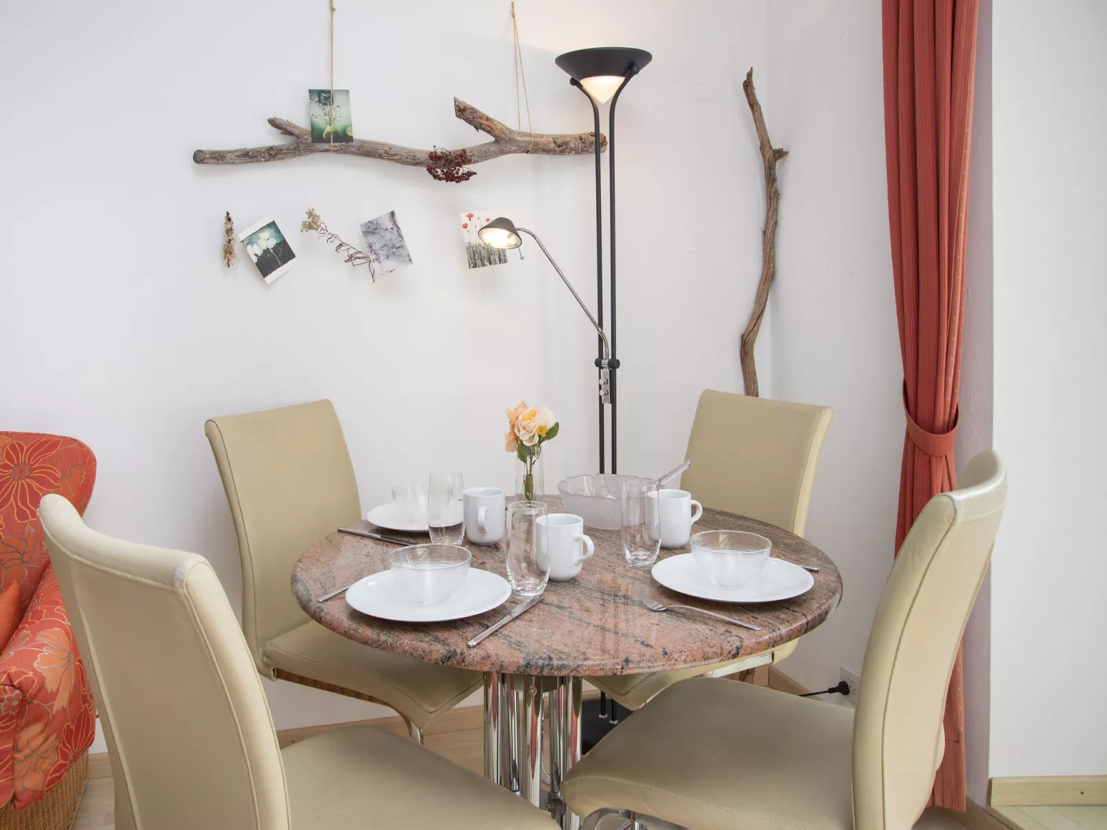 Alpes et Lac 28 - Dedans