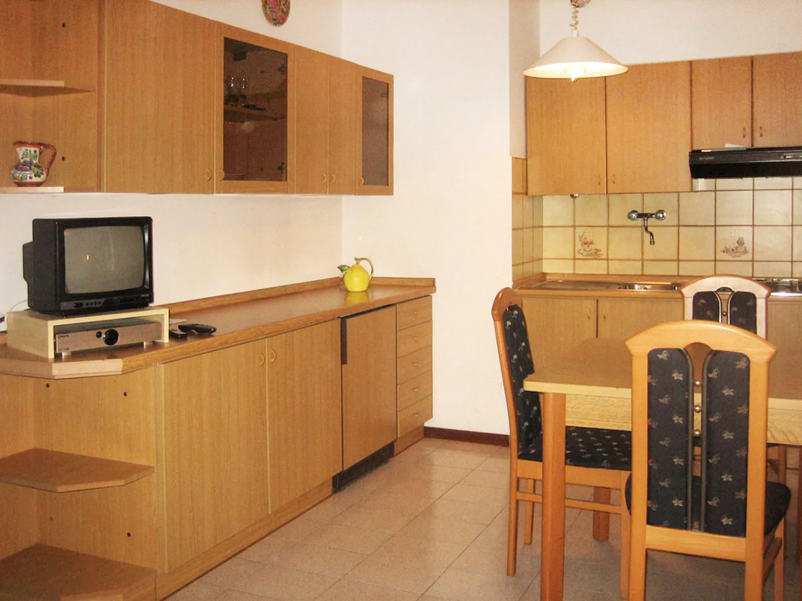 Sole del Garda-Drinnen