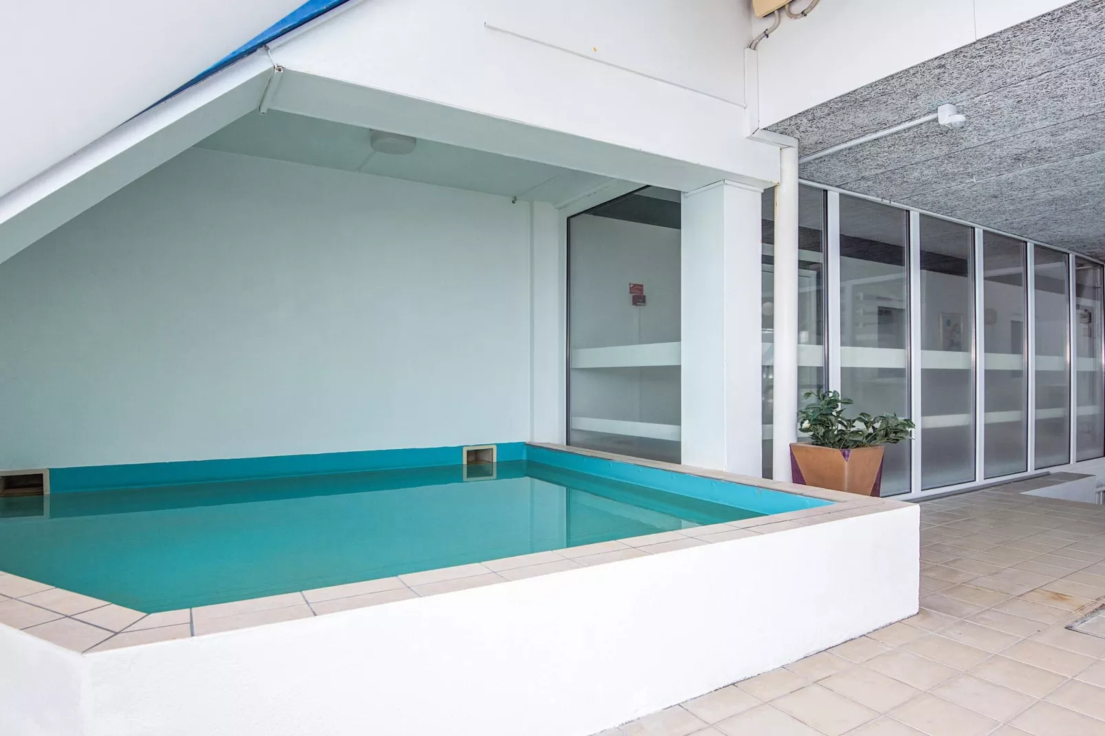 1 room w/seaview-Piscine